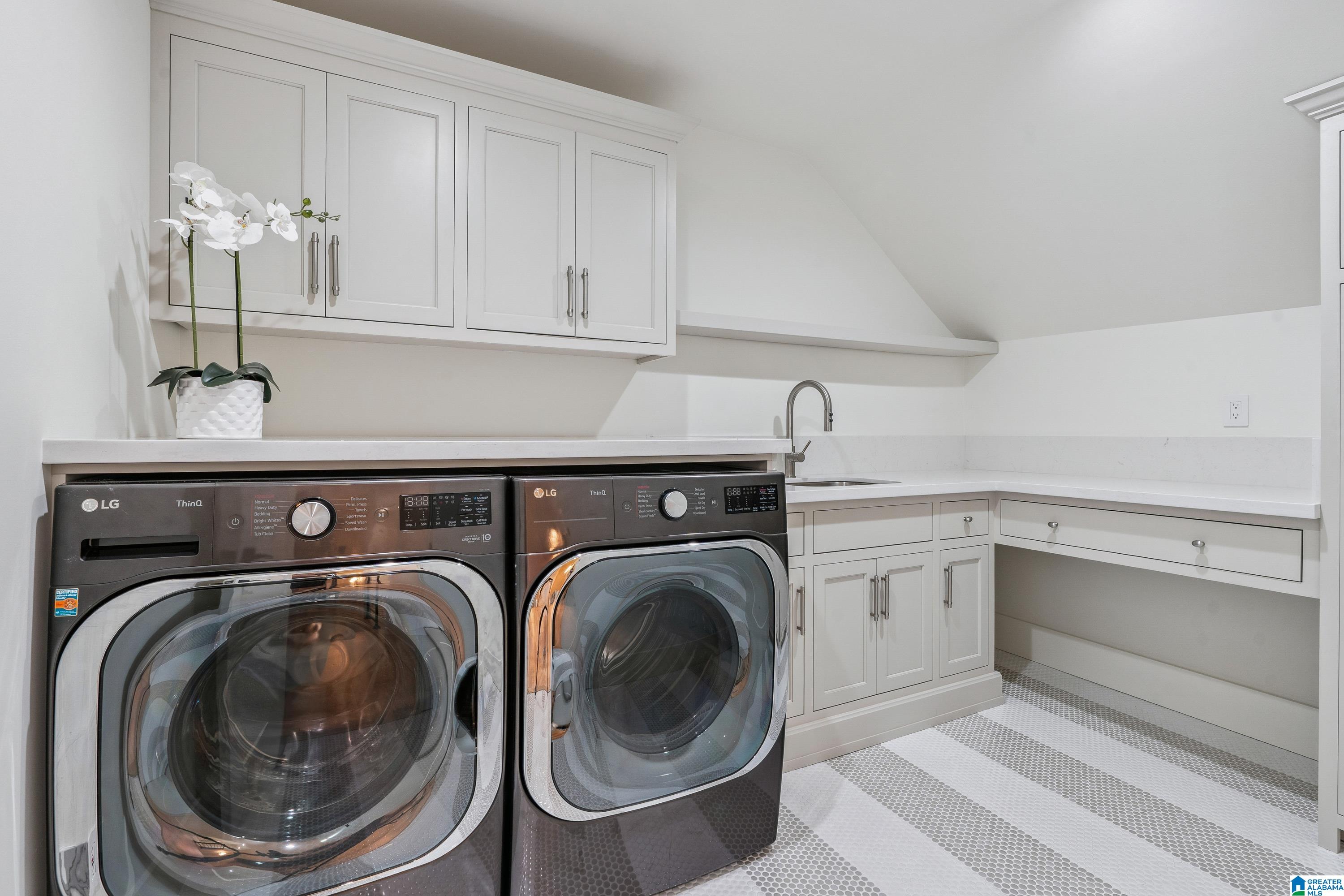 3400 AUTUMN HAZE LANE