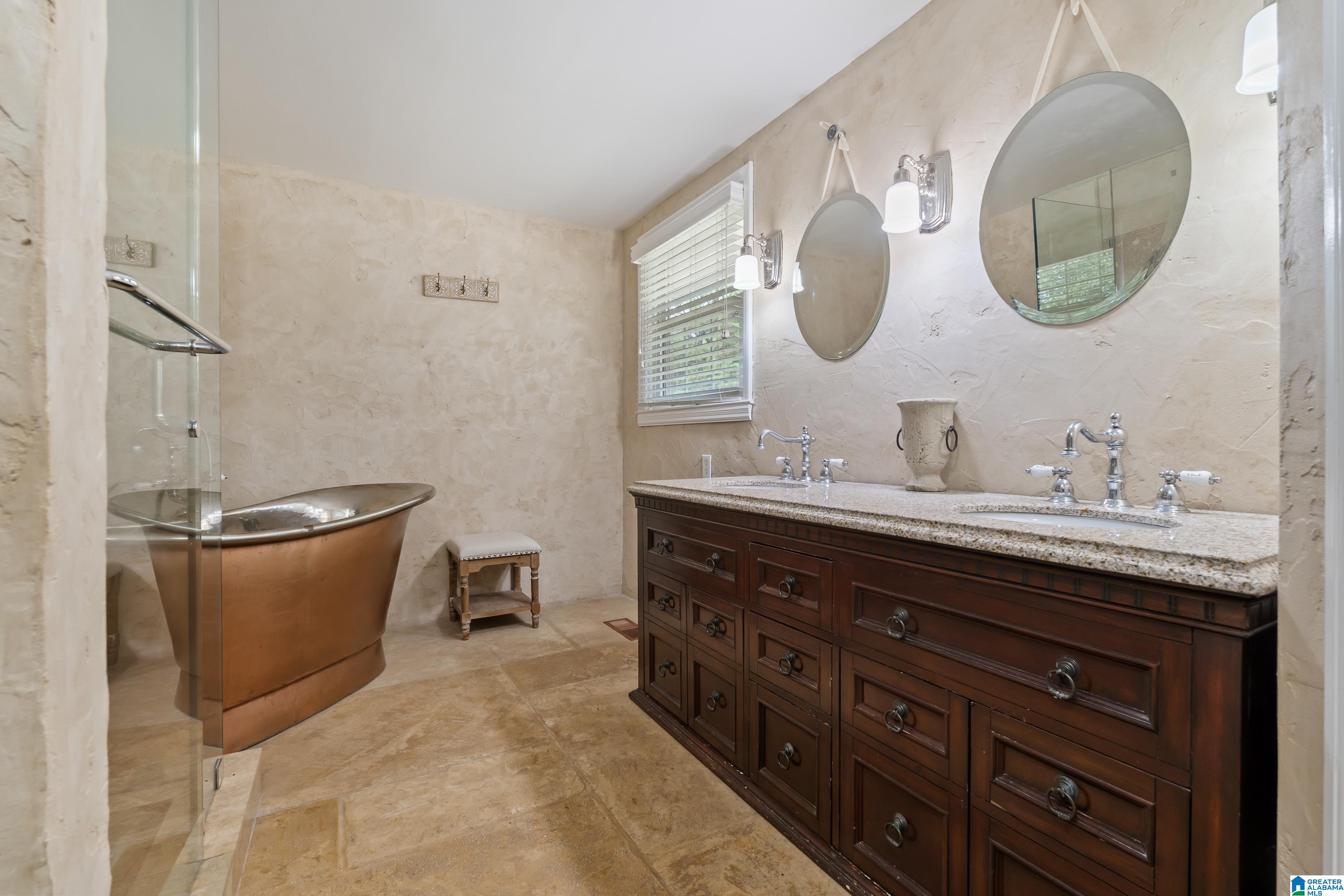 5232 S SHADES CREST ROAD