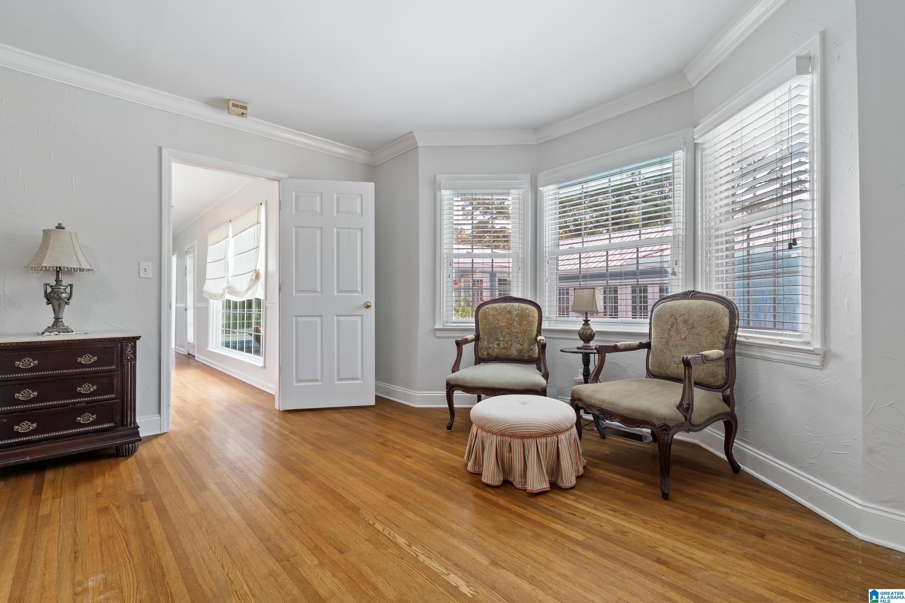 5232 S SHADES CREST ROAD