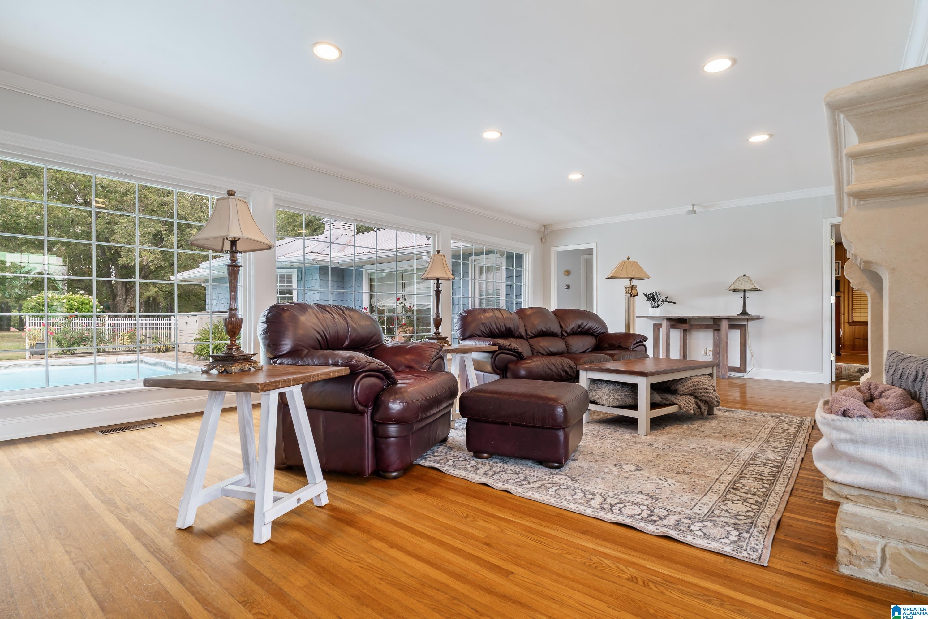 5232 S SHADES CREST ROAD