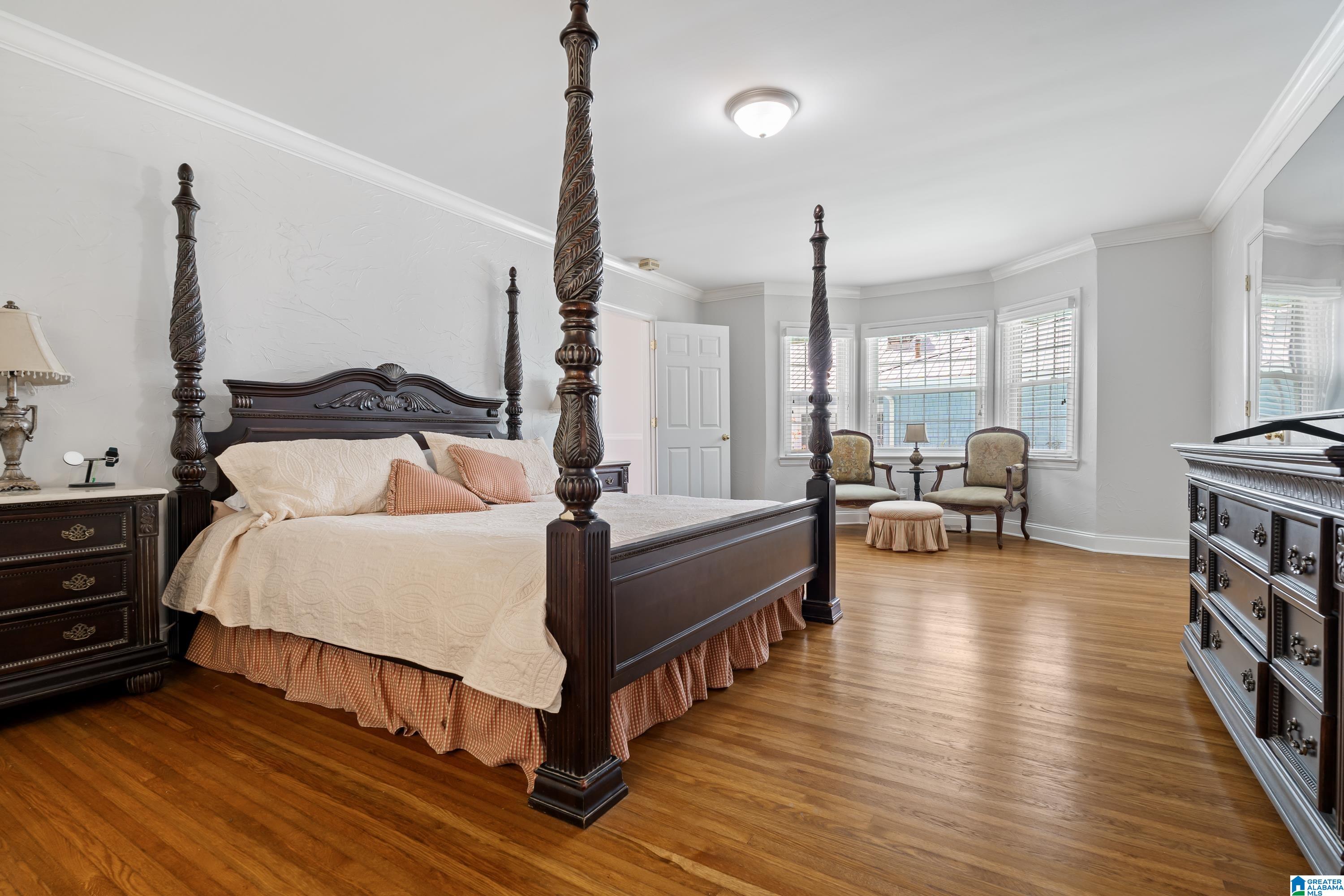 5232 S SHADES CREST ROAD