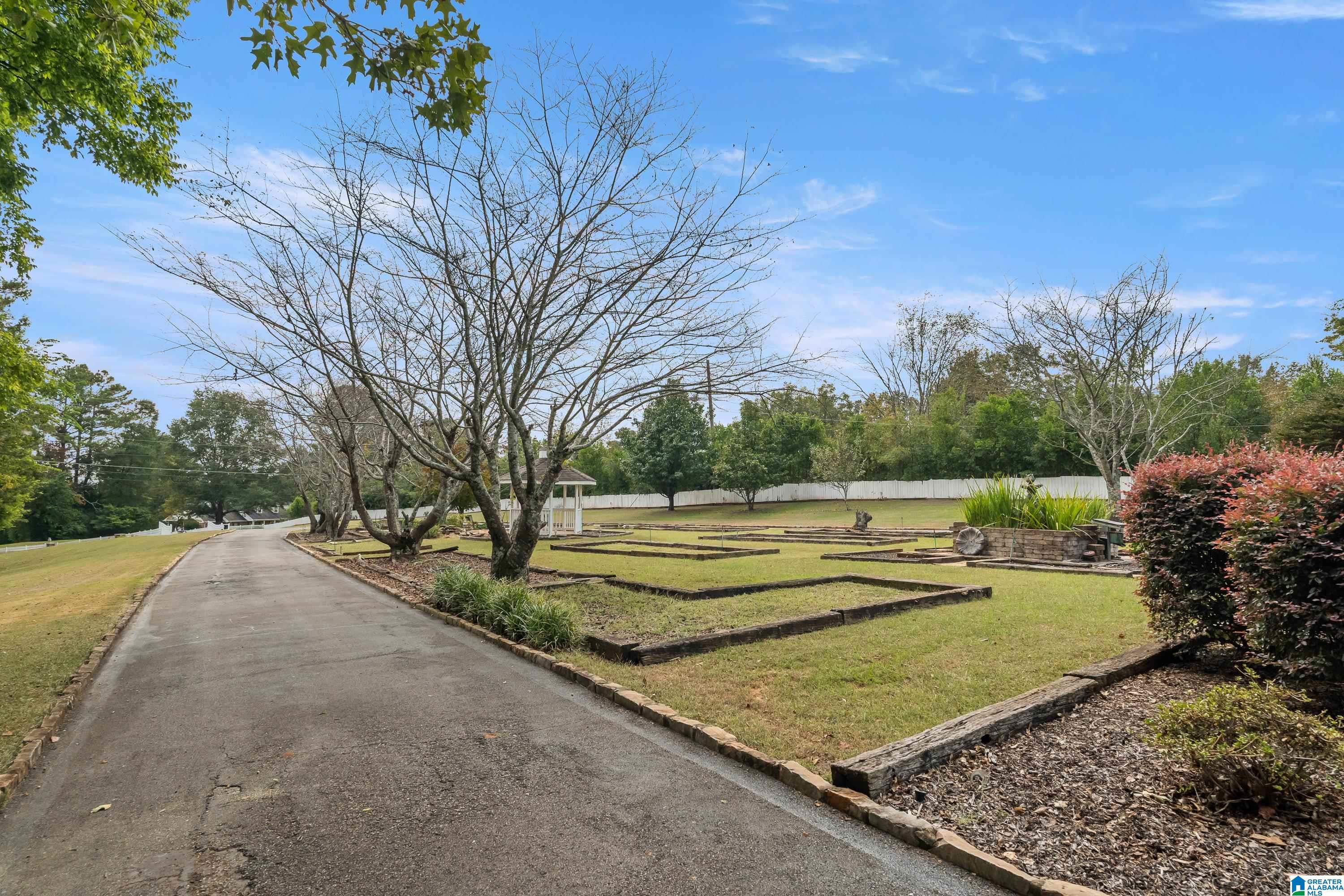 5232 S SHADES CREST ROAD