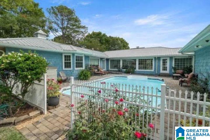 5232 S SHADES CREST ROAD