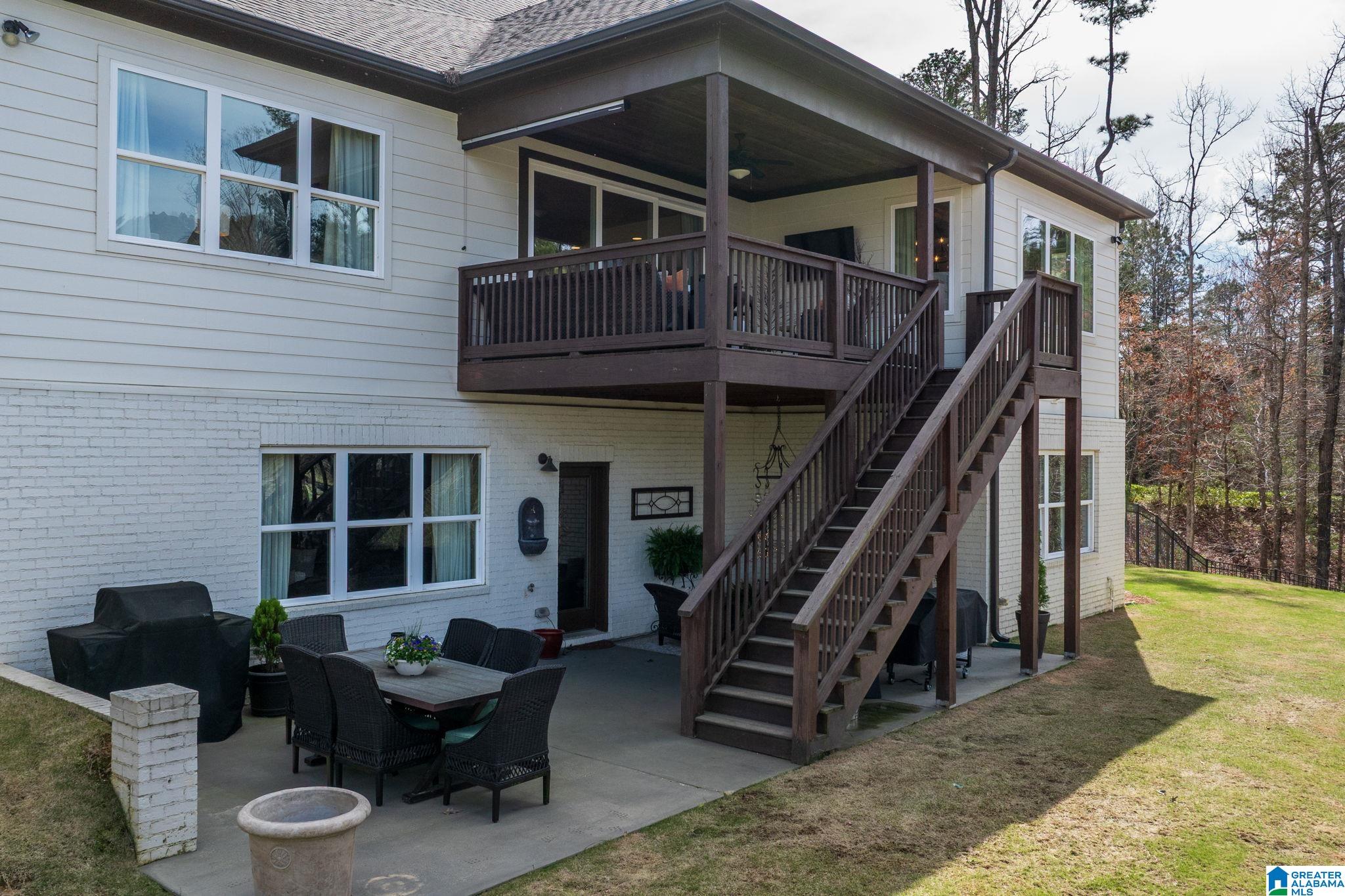 2219 BROCK CIRCLE