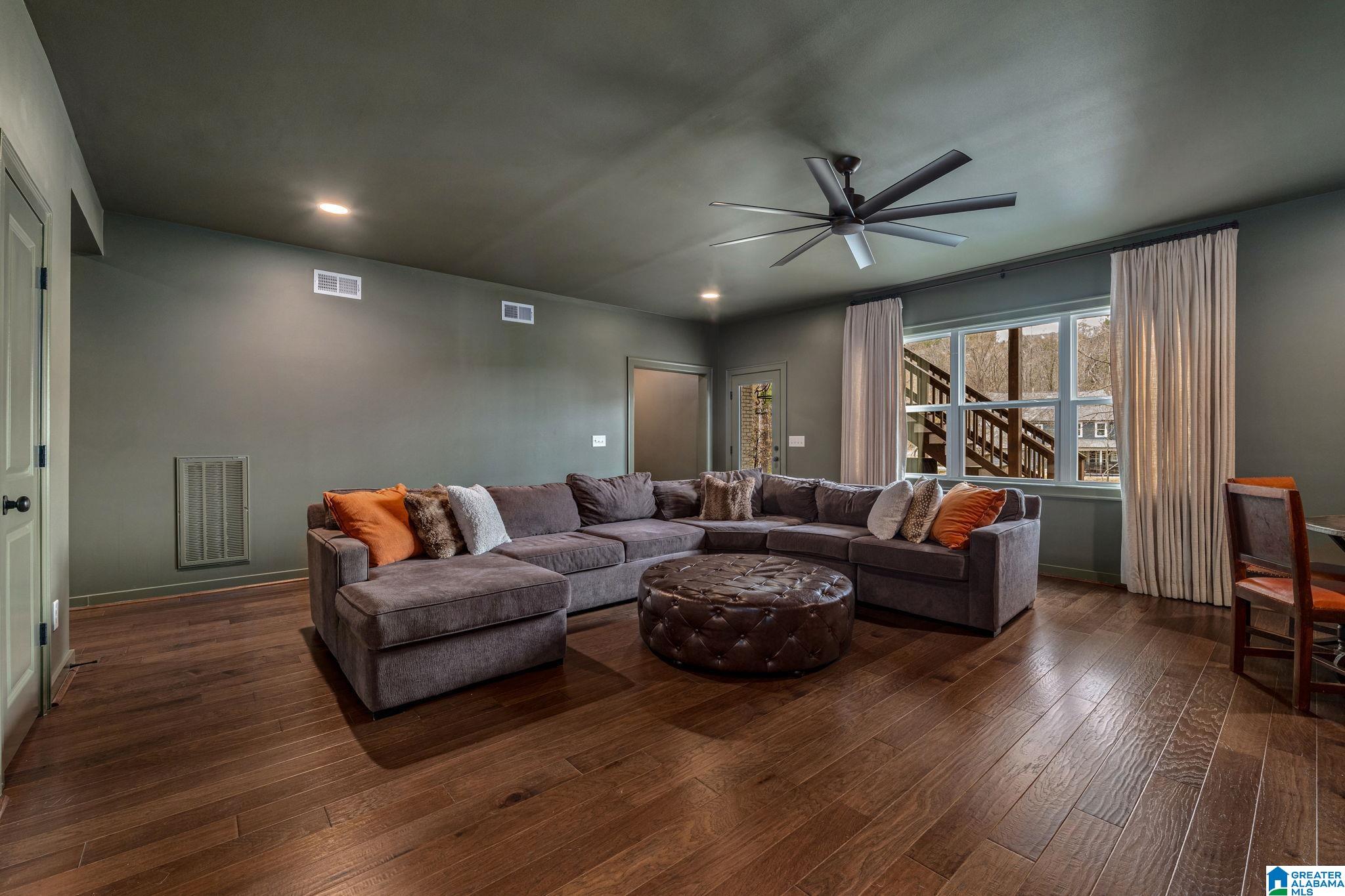 2219 BROCK CIRCLE