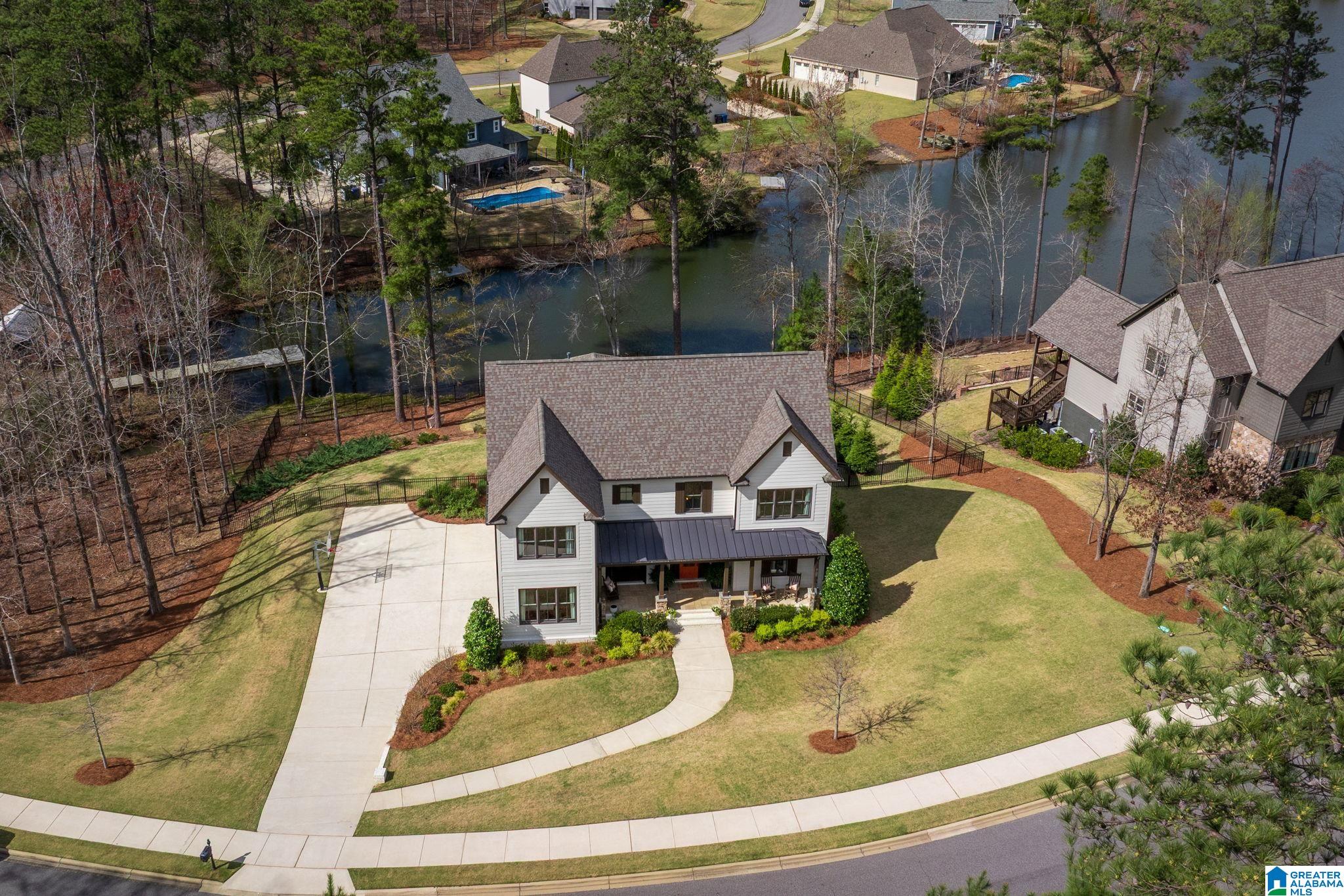 2219 BROCK CIRCLE