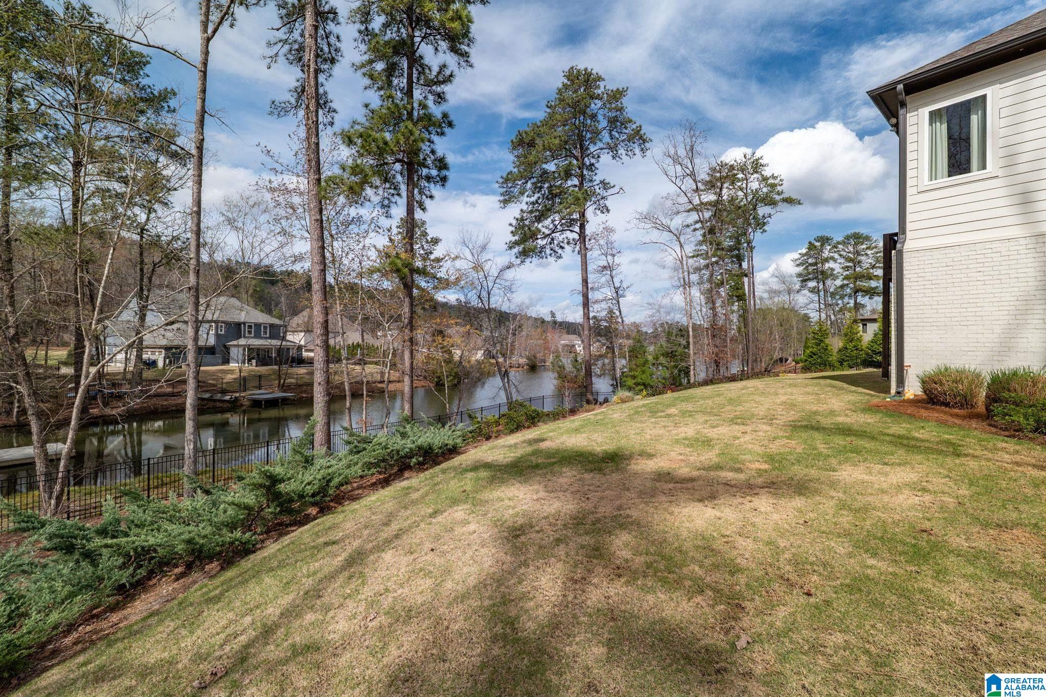 2219 BROCK CIRCLE