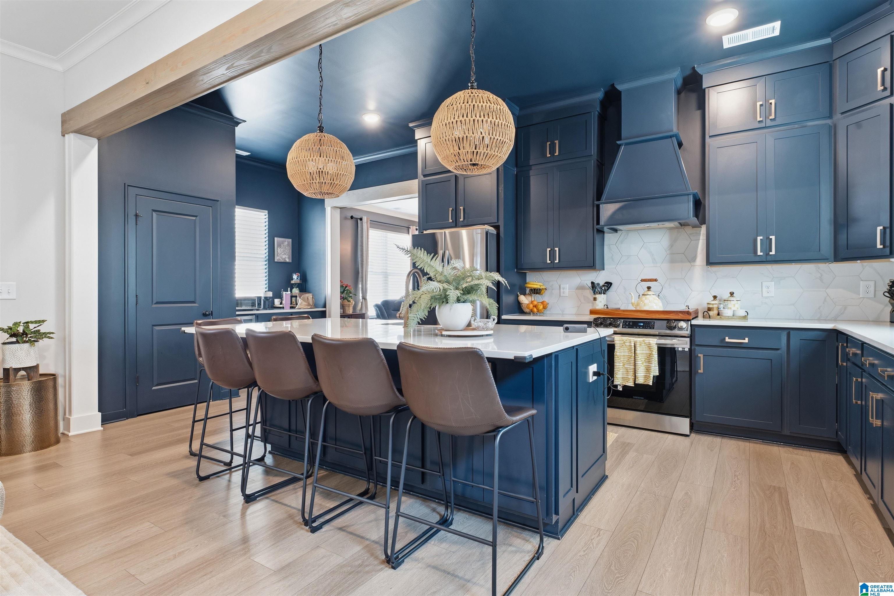 1210 LILLIAN TERRACE