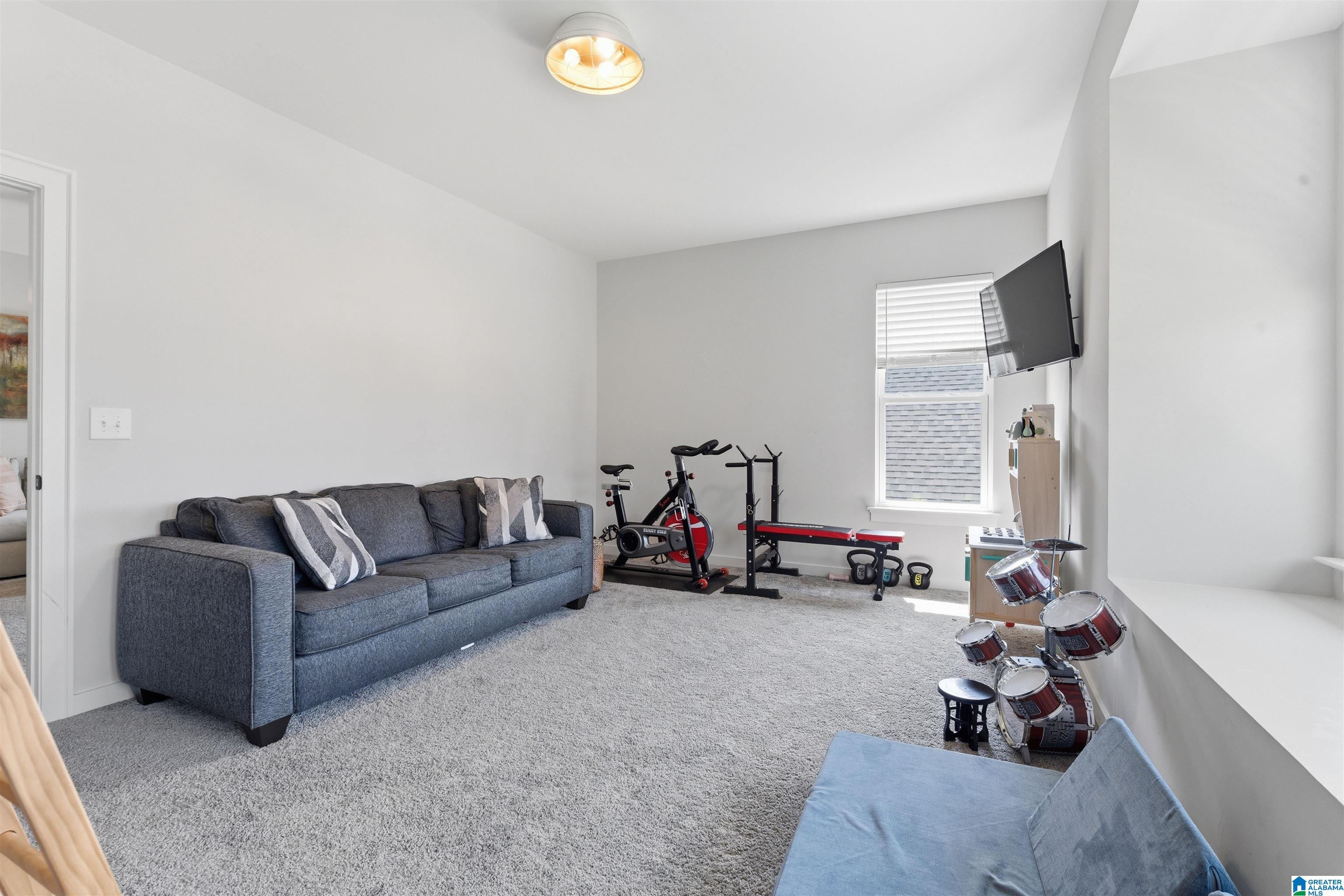1210 LILLIAN TERRACE