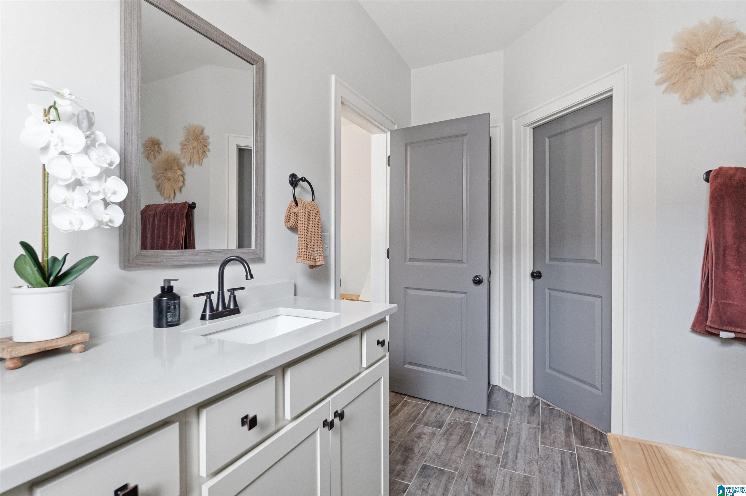 1210 LILLIAN TERRACE