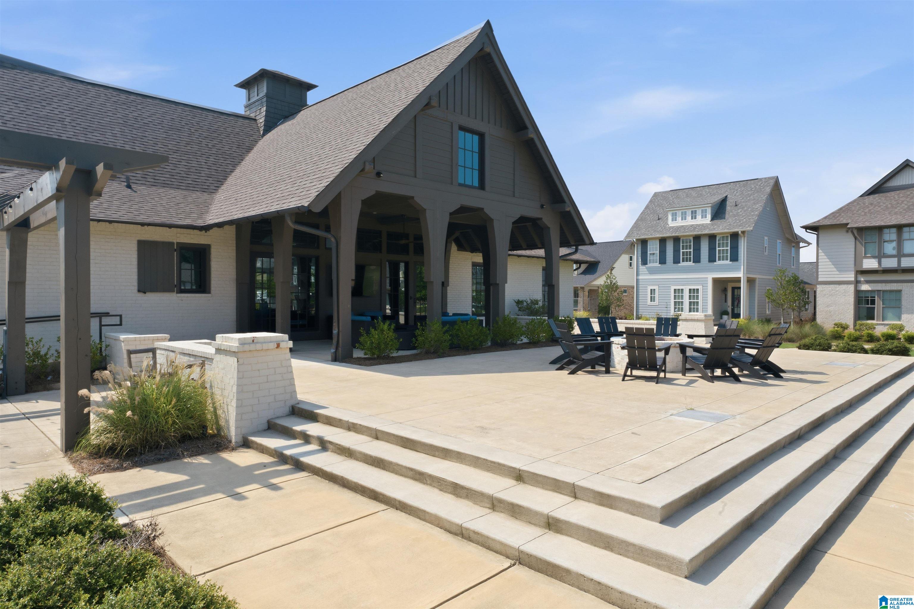 1210 LILLIAN TERRACE