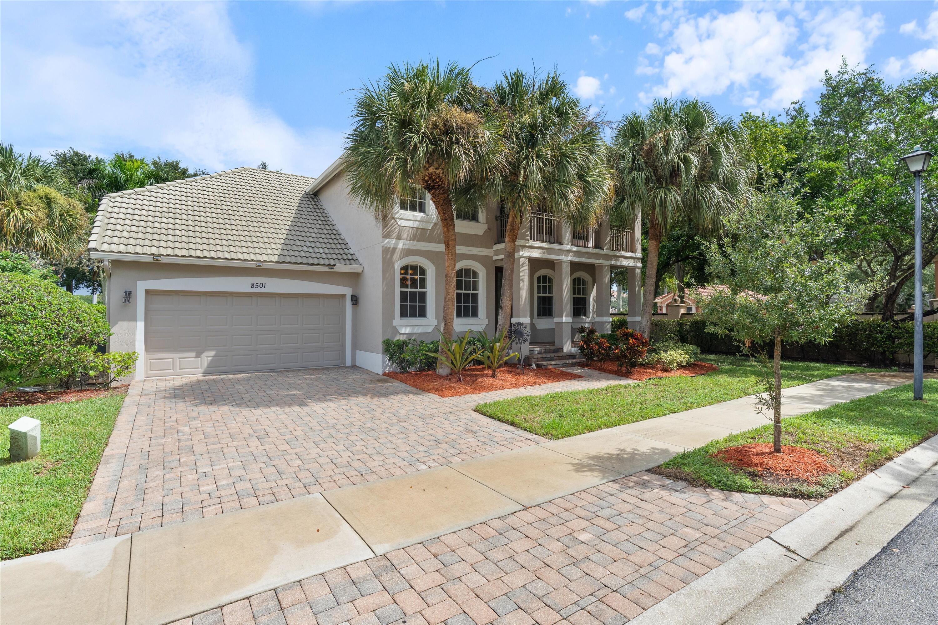 8501 PORTOBELLO Lane