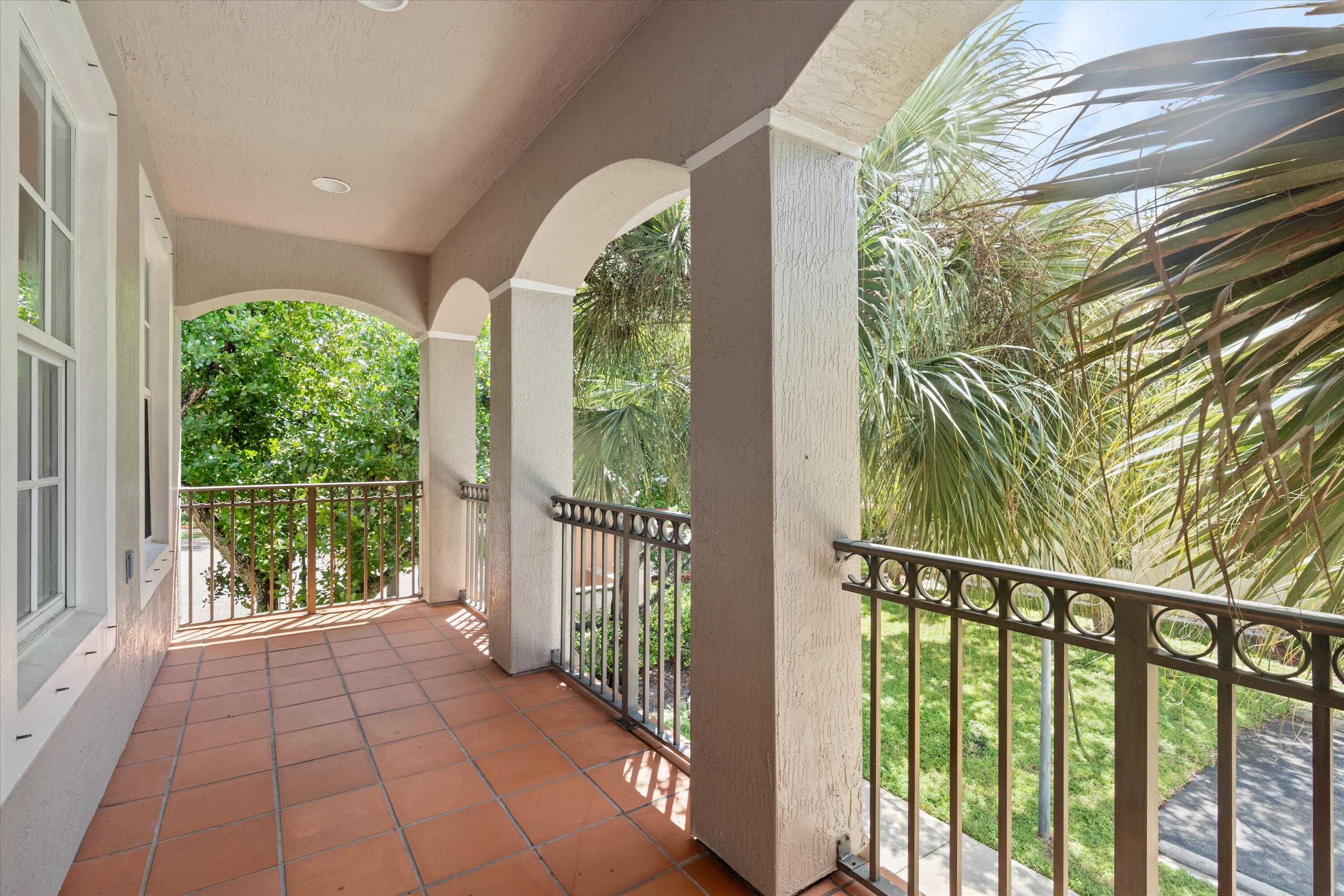 8501 PORTOBELLO Lane