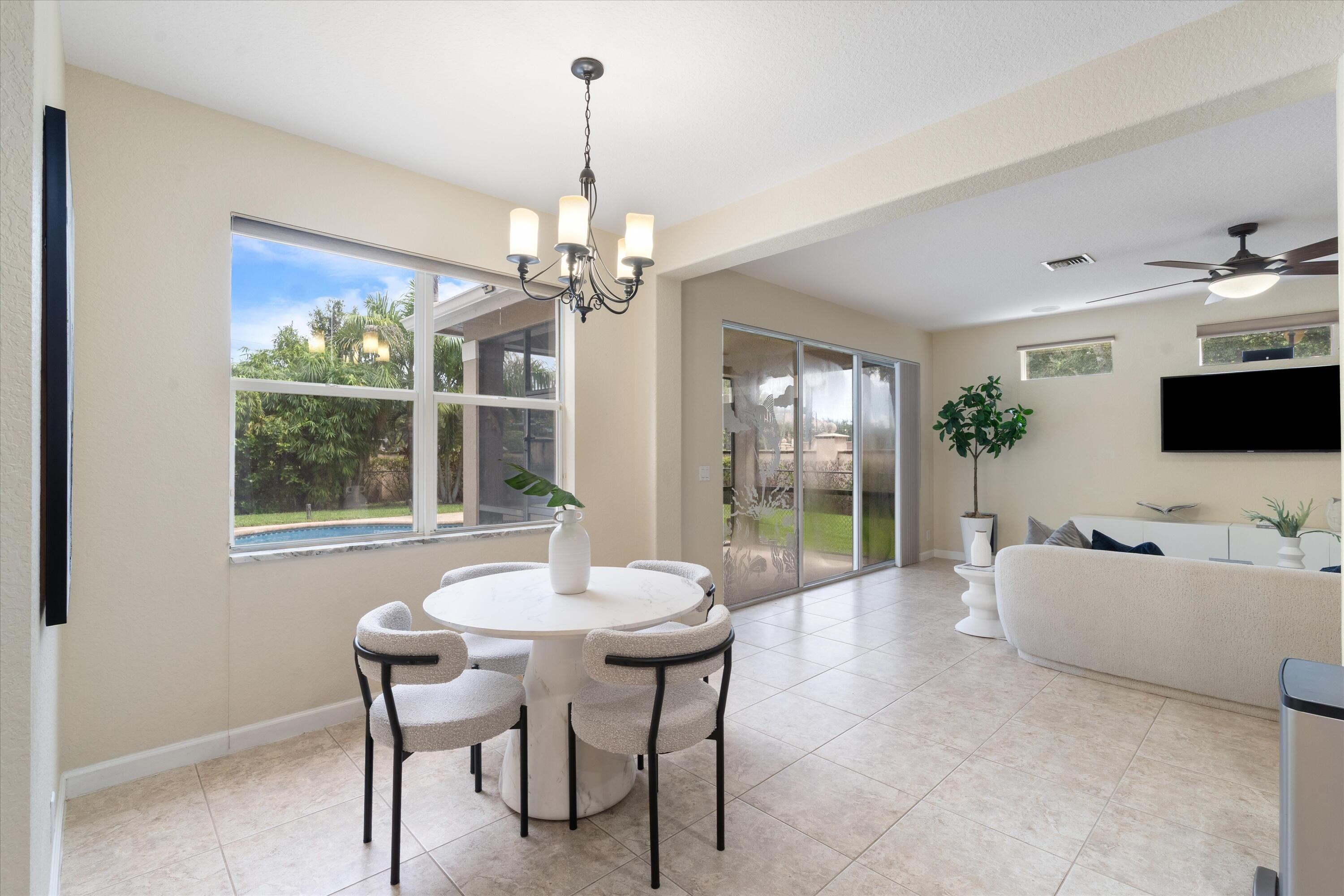 8501 PORTOBELLO Lane