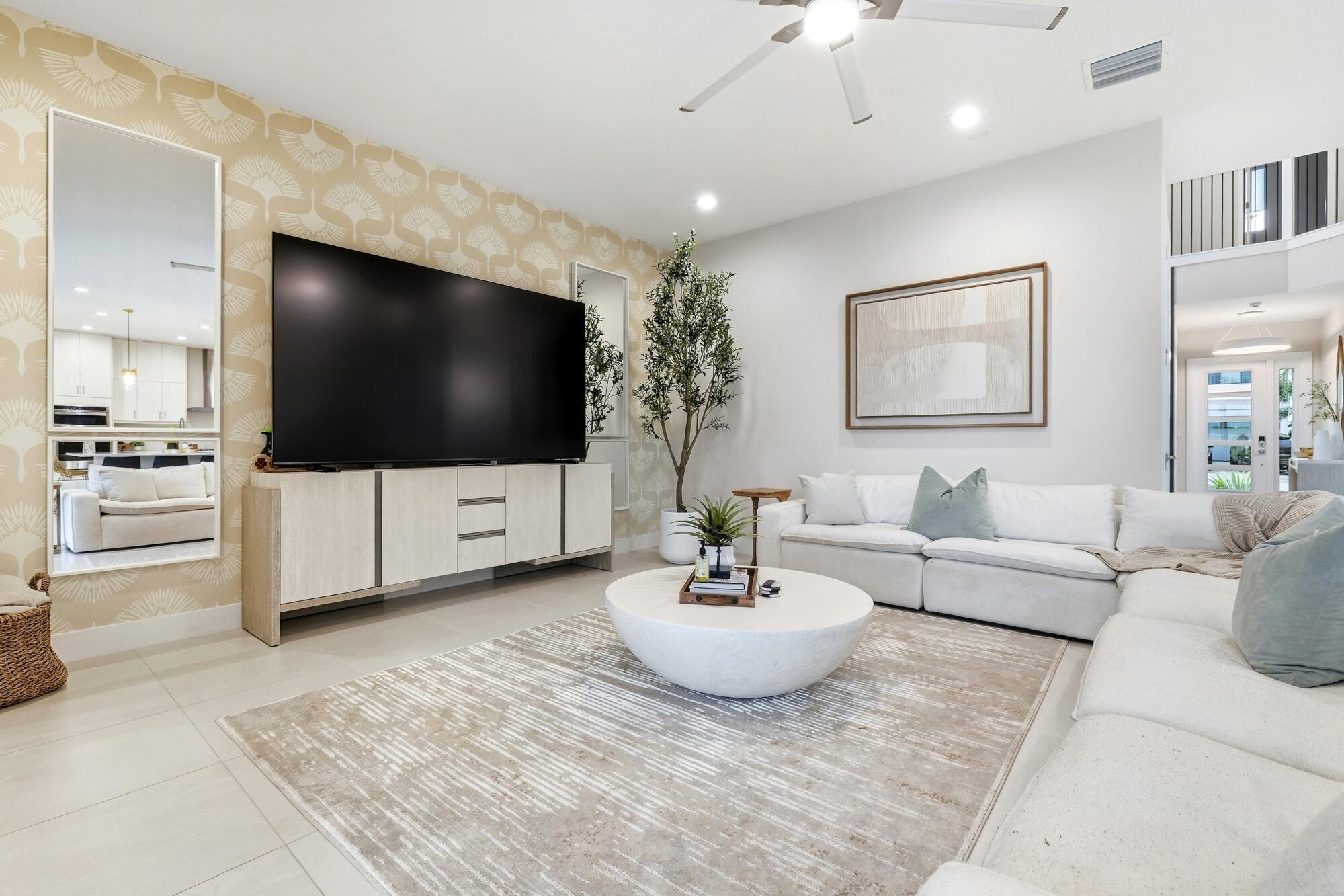 13143 FEATHERING Way