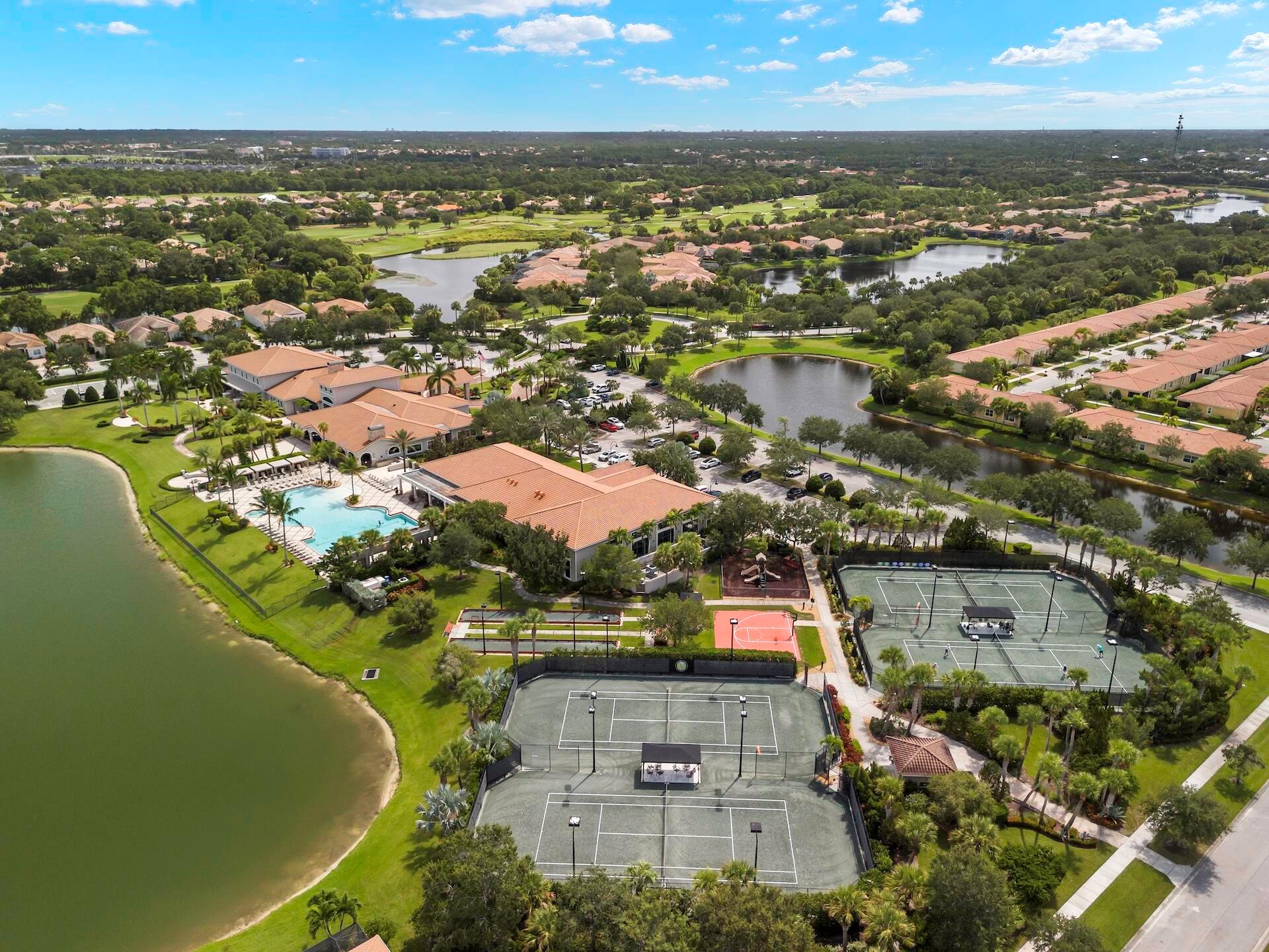 11117 SW Visconti Way