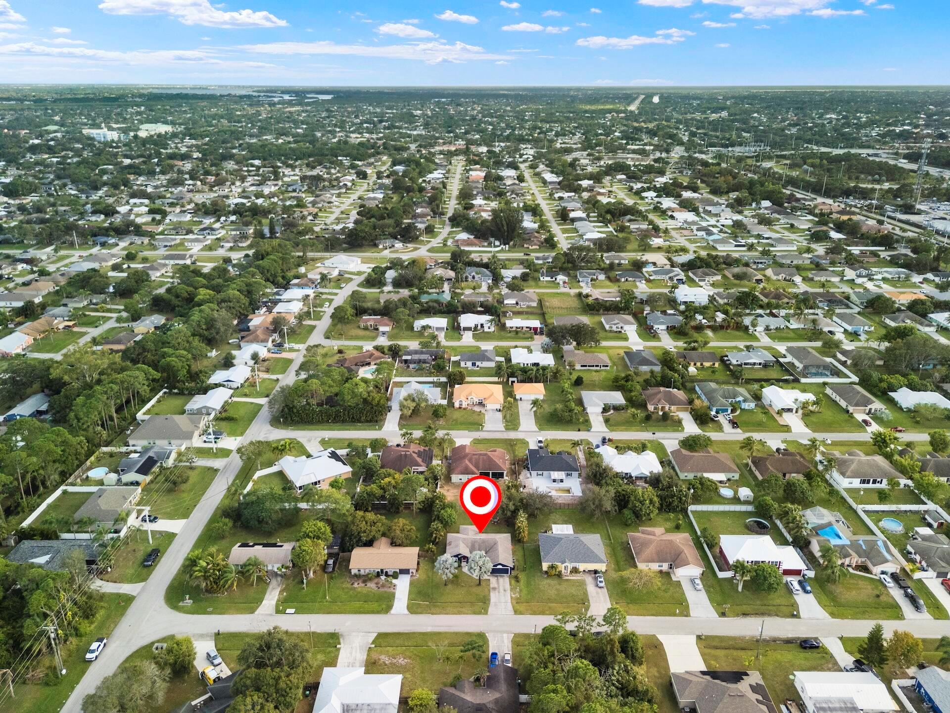 314 SW De Gouvea Ter Terrace