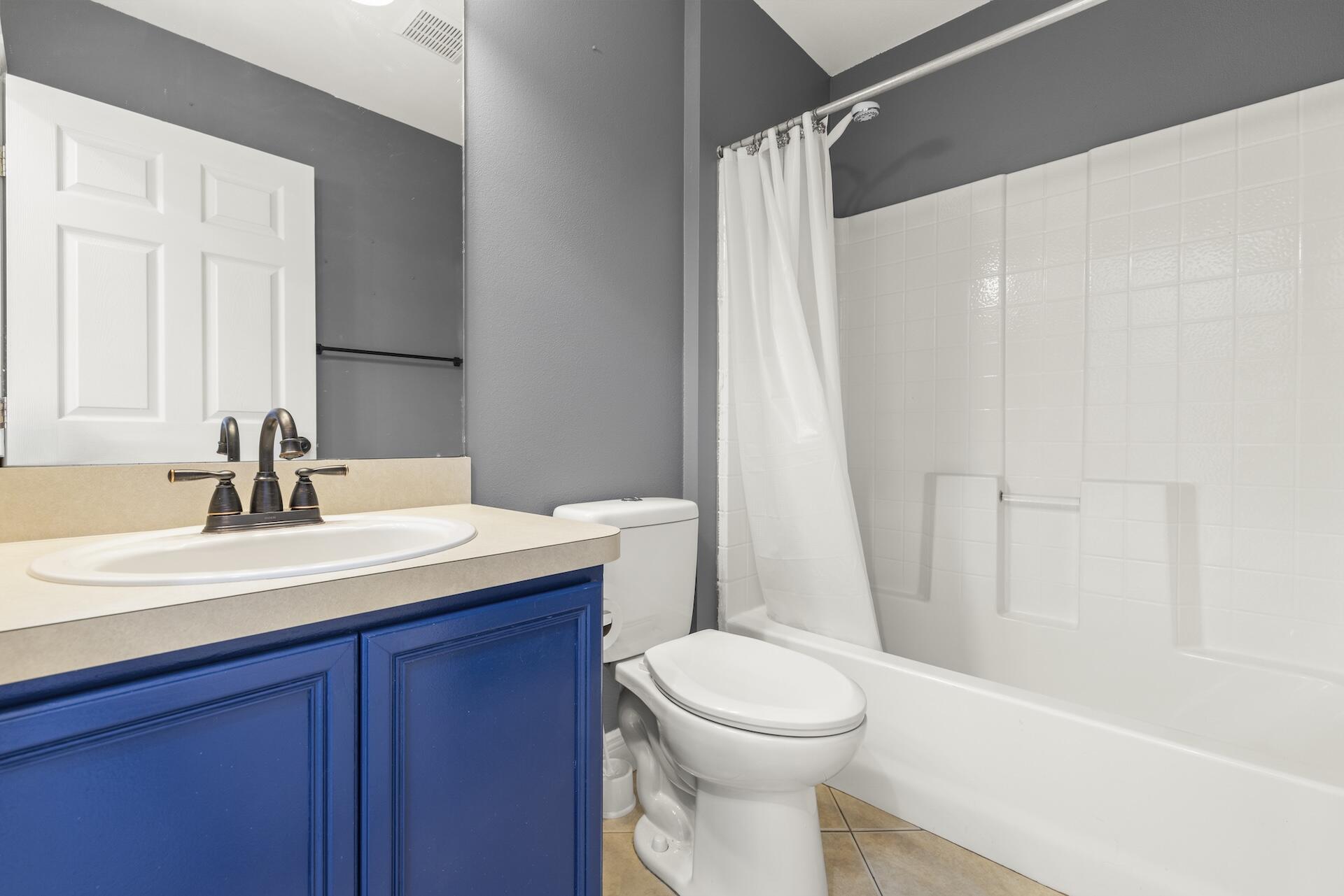 314 SW De Gouvea Ter Terrace