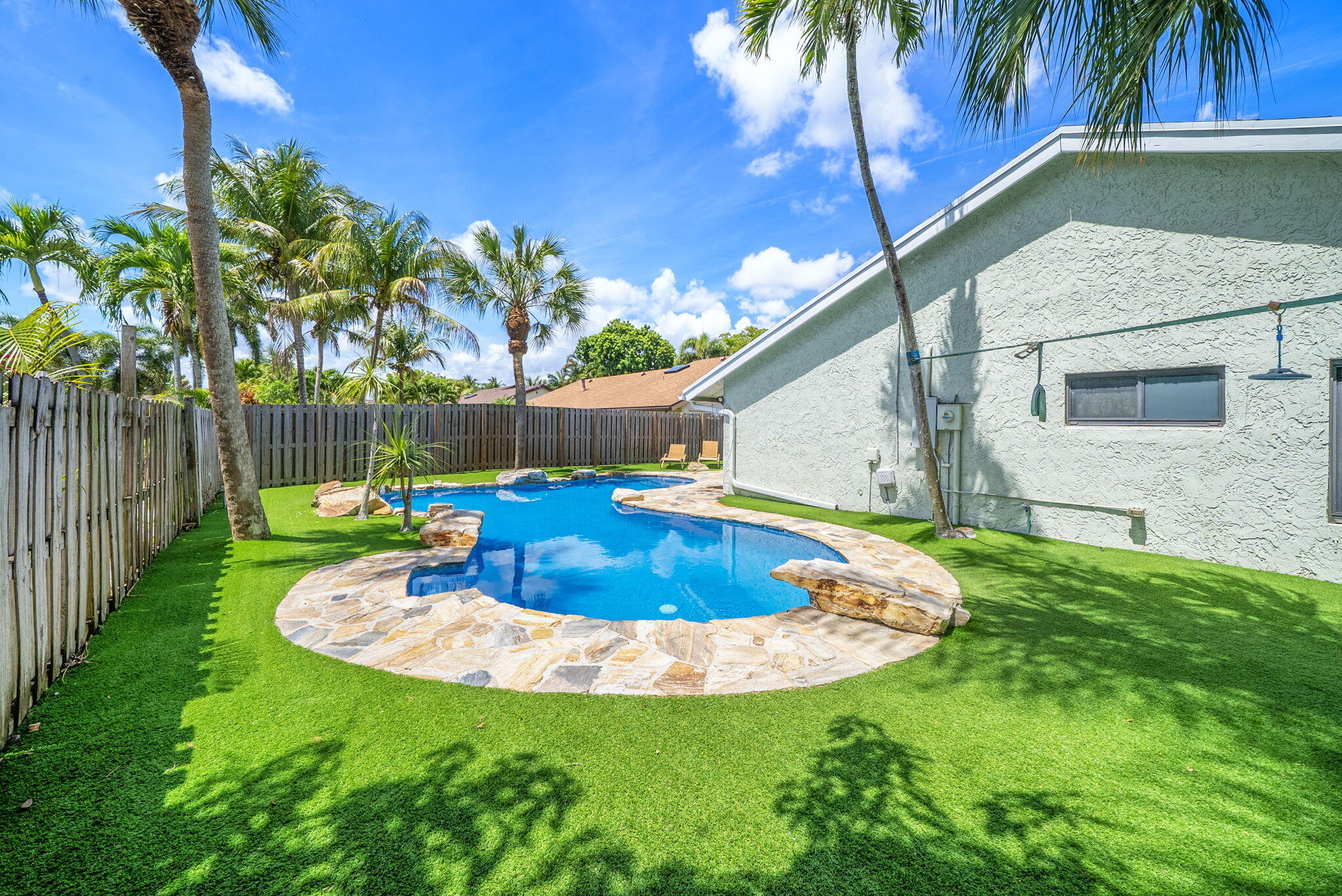 1061 Bayberry Point Drive