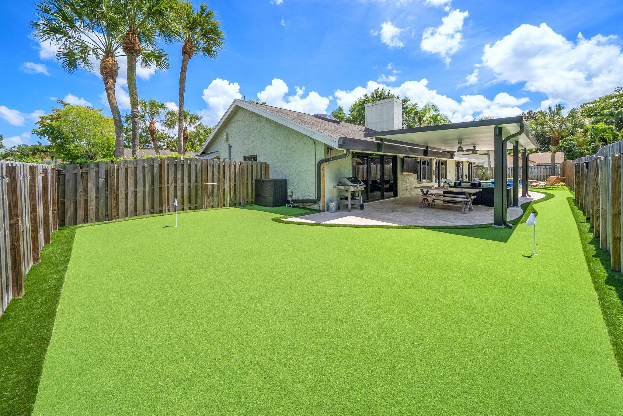 1061 Bayberry Point Drive