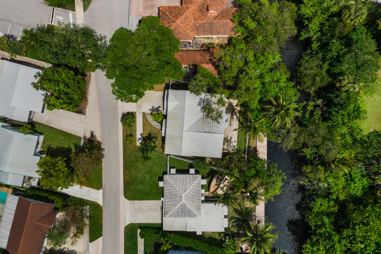 216 SE 10th Street