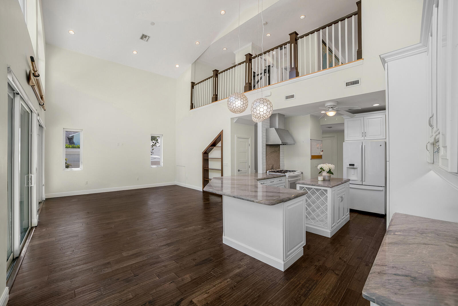 216 SE 10th Street