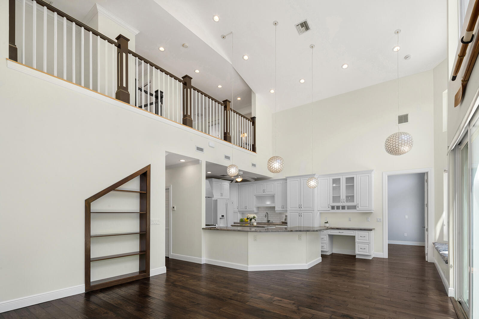 216 SE 10th Street
