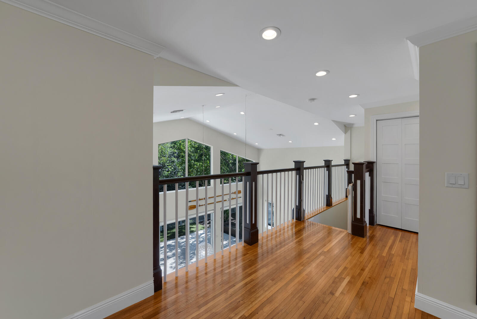216 SE 10th Street