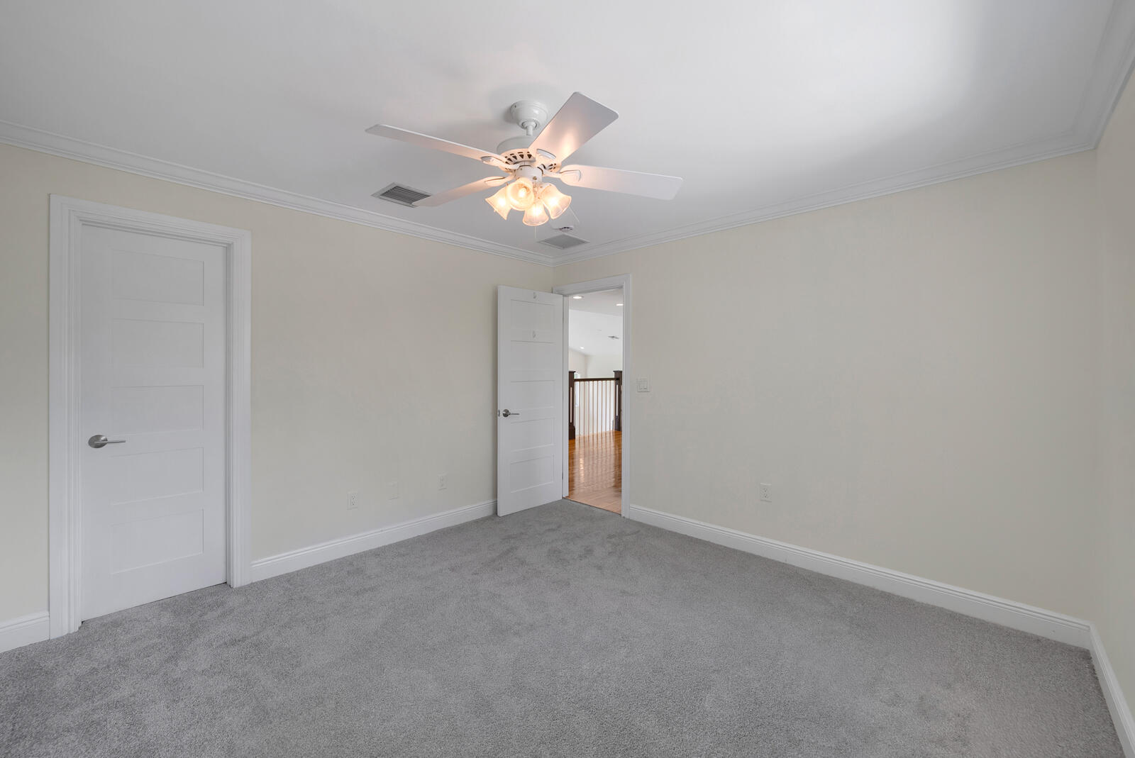 216 SE 10th Street
