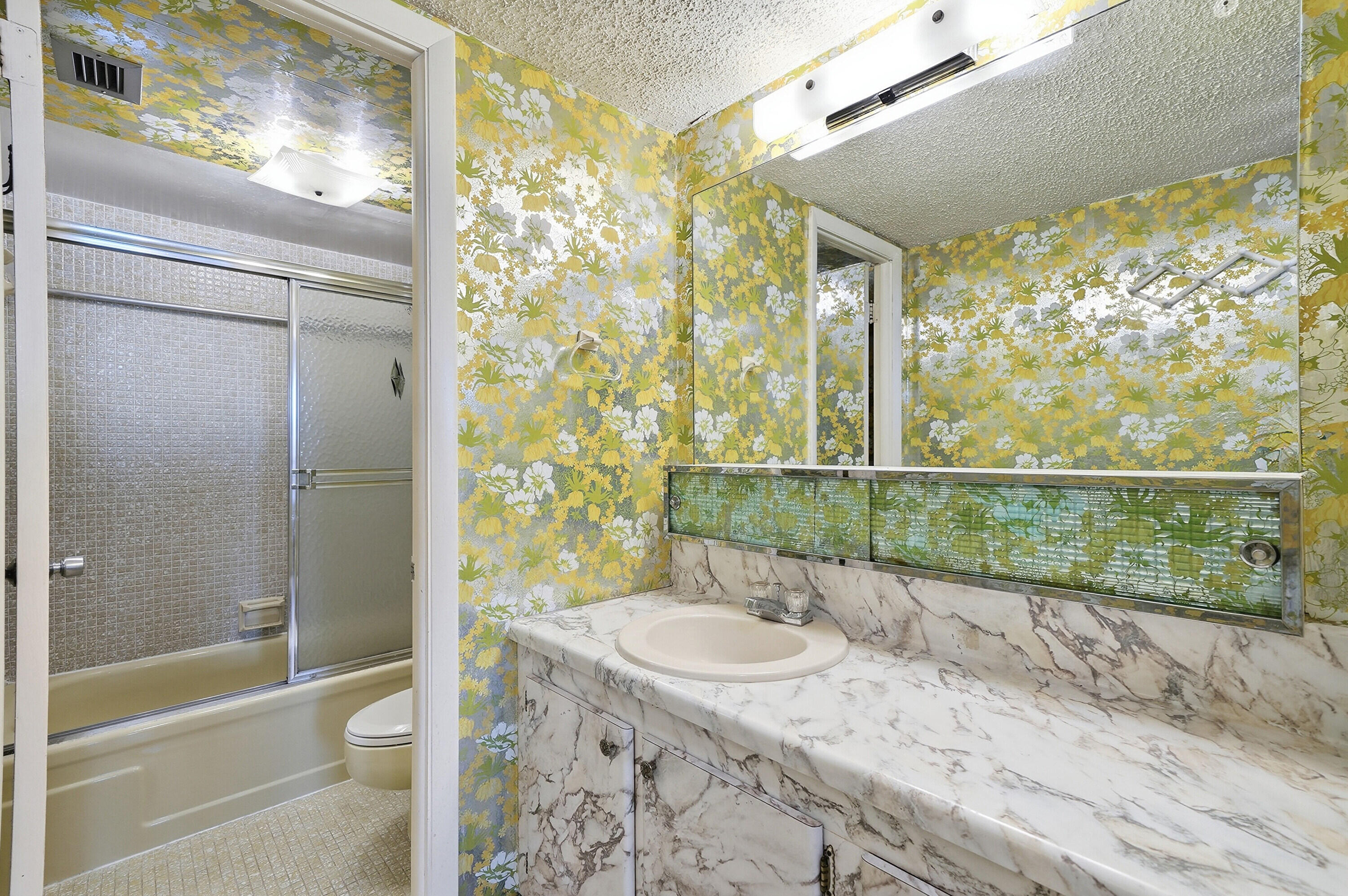 1400 S Ocean Drive 303