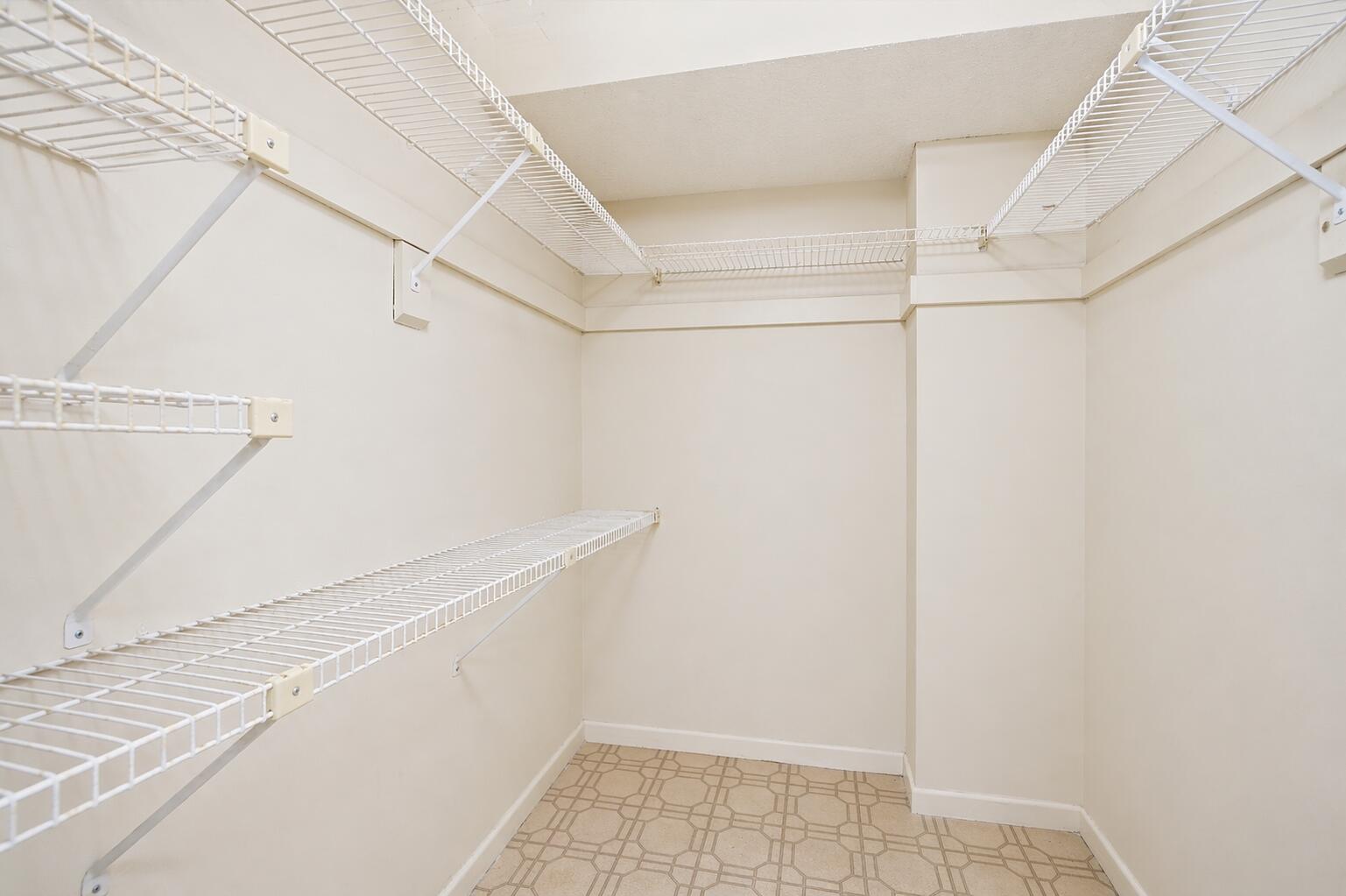 1400 S Ocean Drive 303