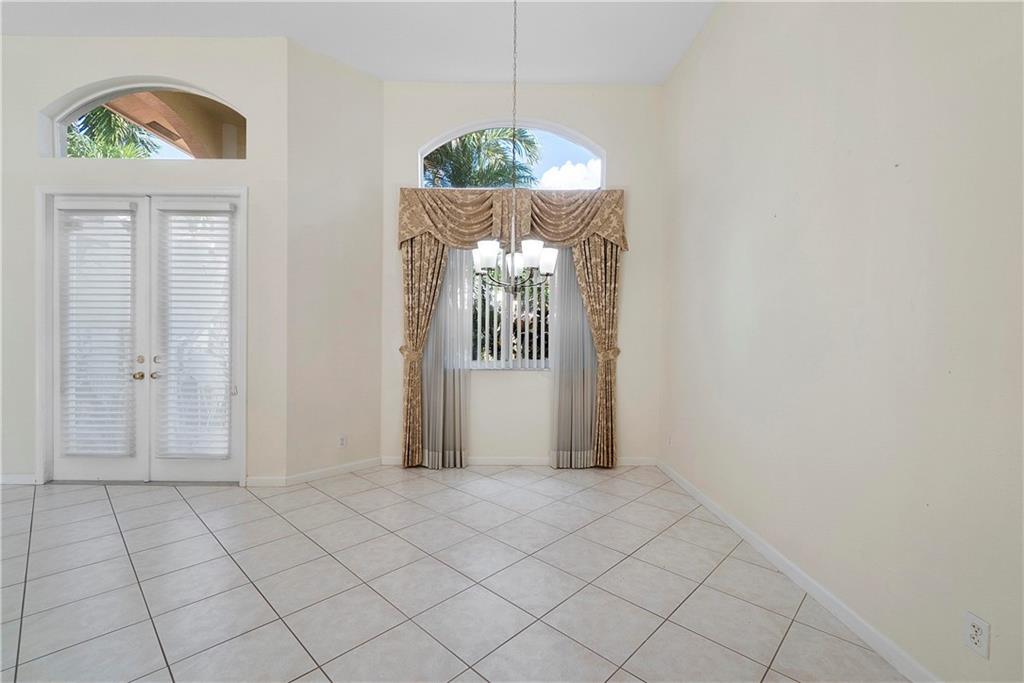 4799 Rothschild Dr