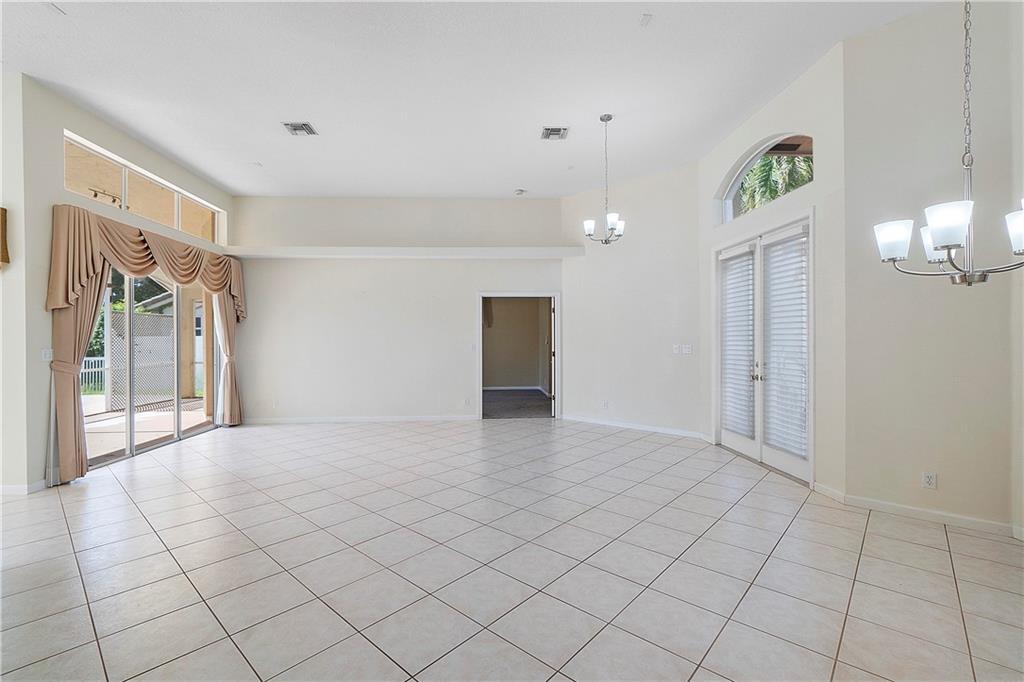 4799 Rothschild Dr