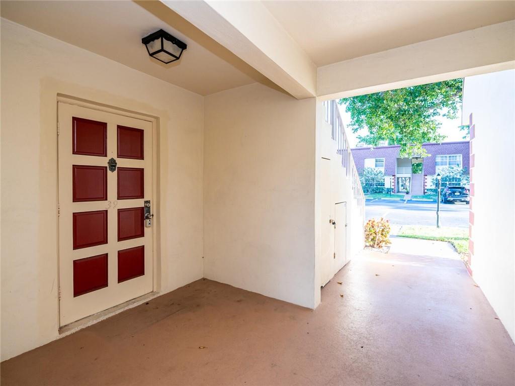 1995 NE 32nd Ct 39