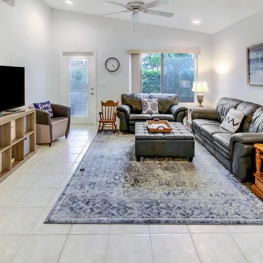 5048 NW 122nd Ave