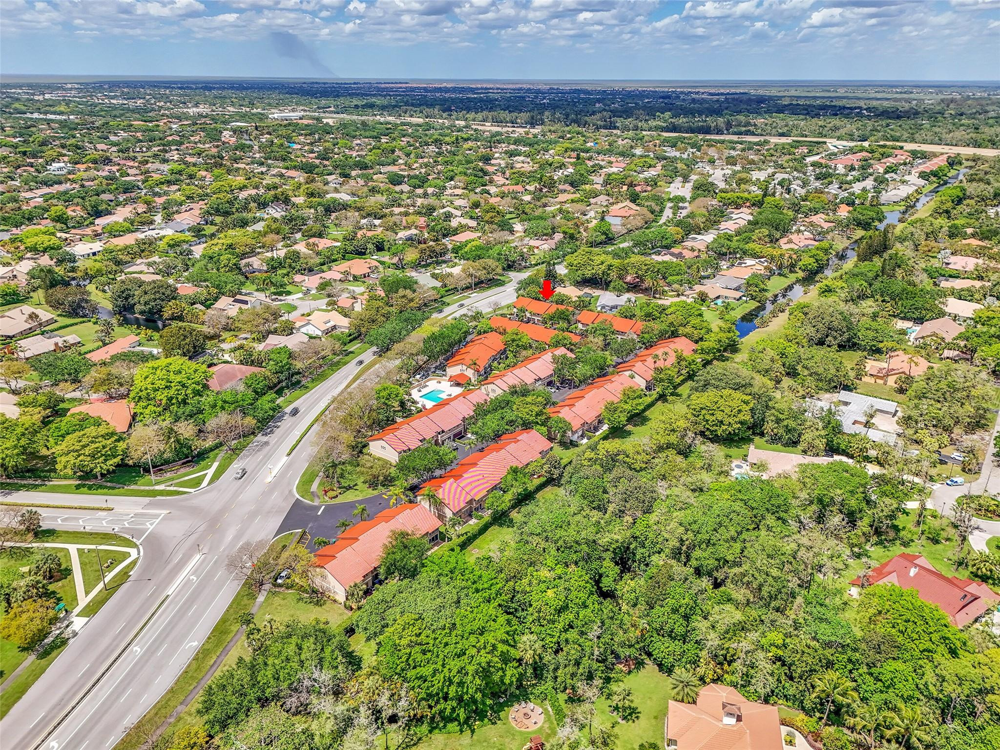 4957 Riverside Dr 1003