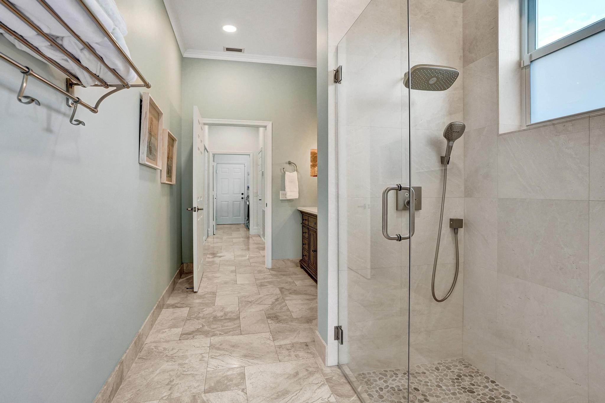 1649 Victoria Pointe Cir