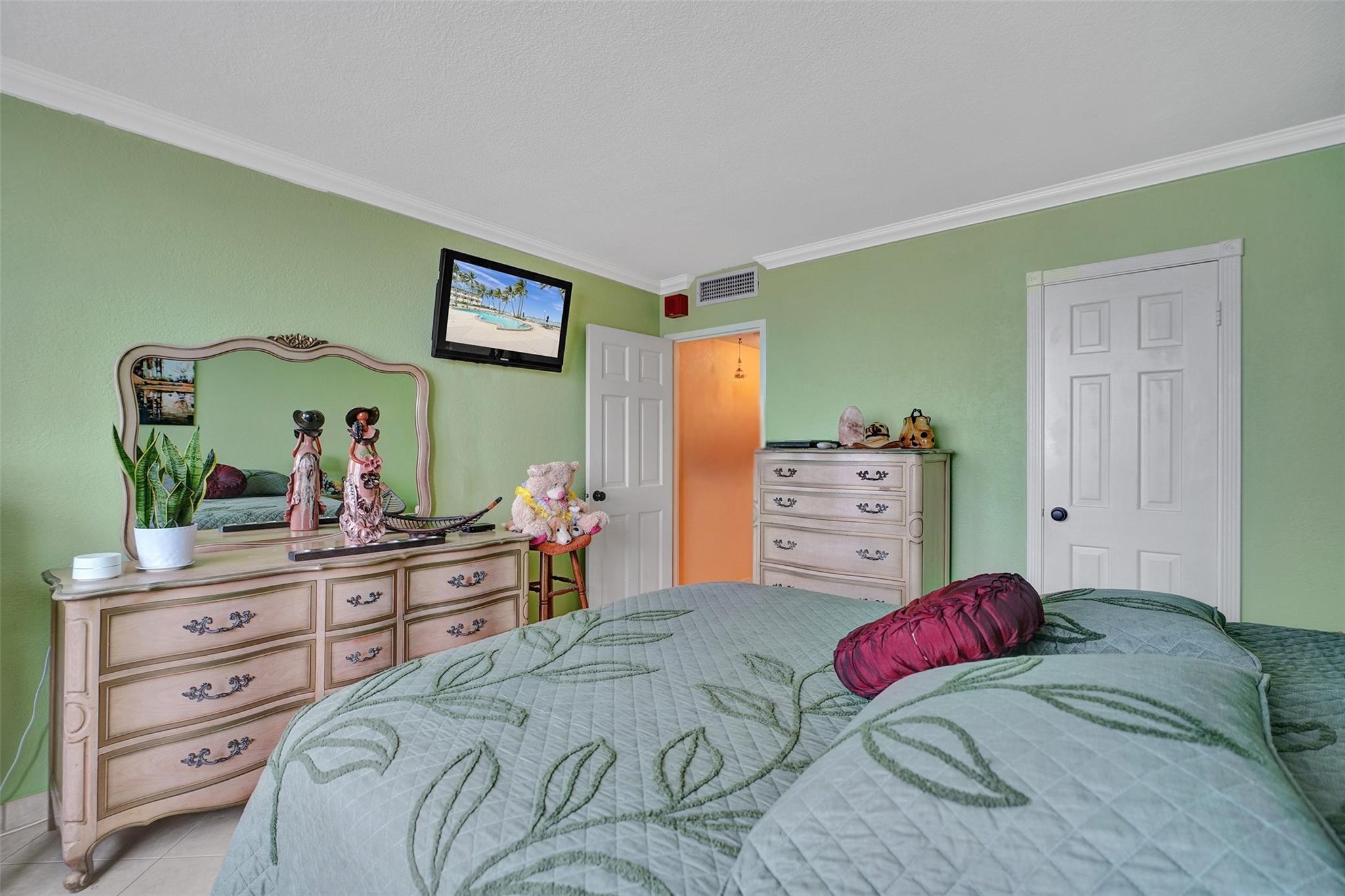 1865 NE 79th Street Cswy 16B