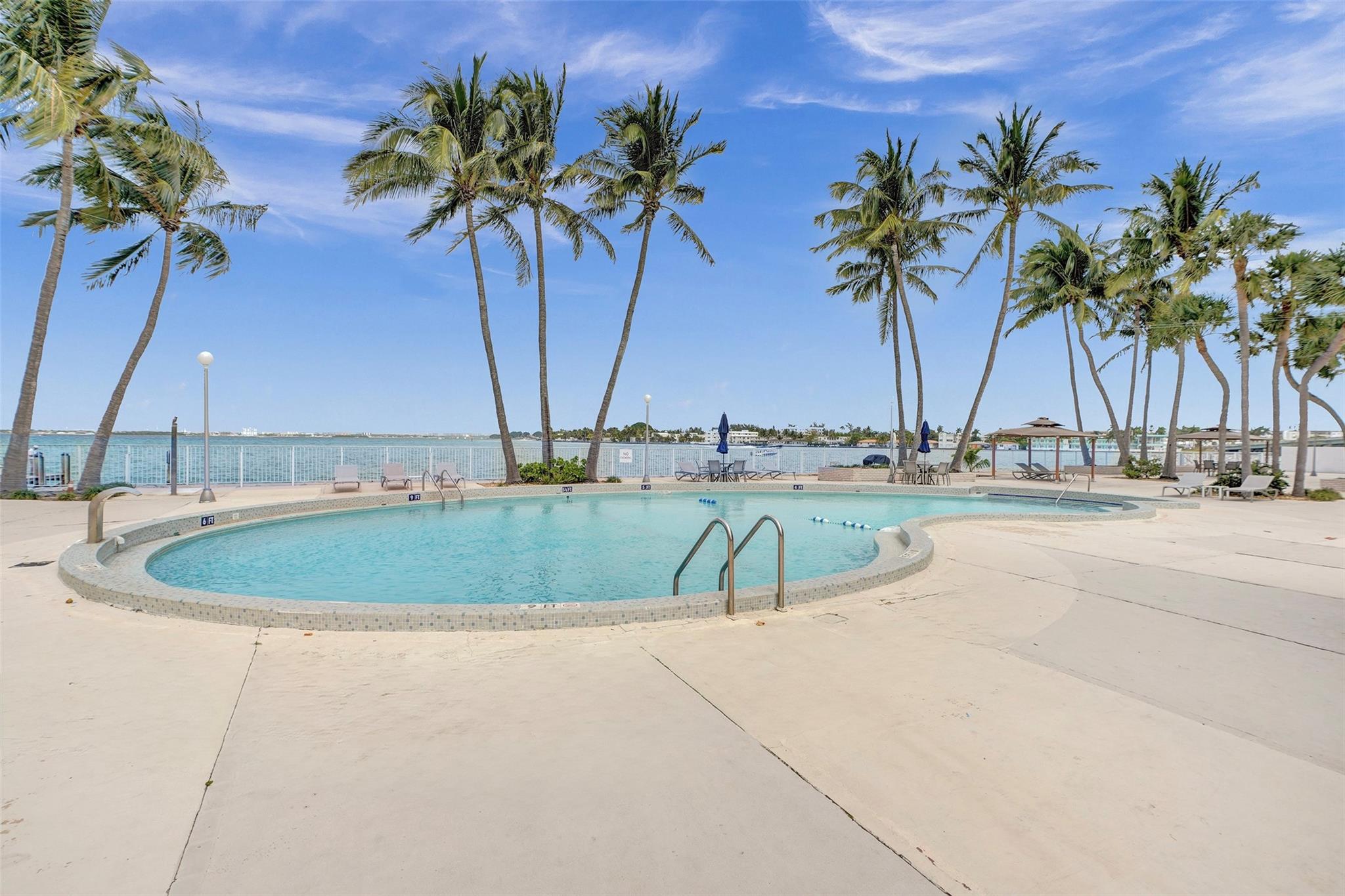 1865 NE 79th Street Cswy 16B