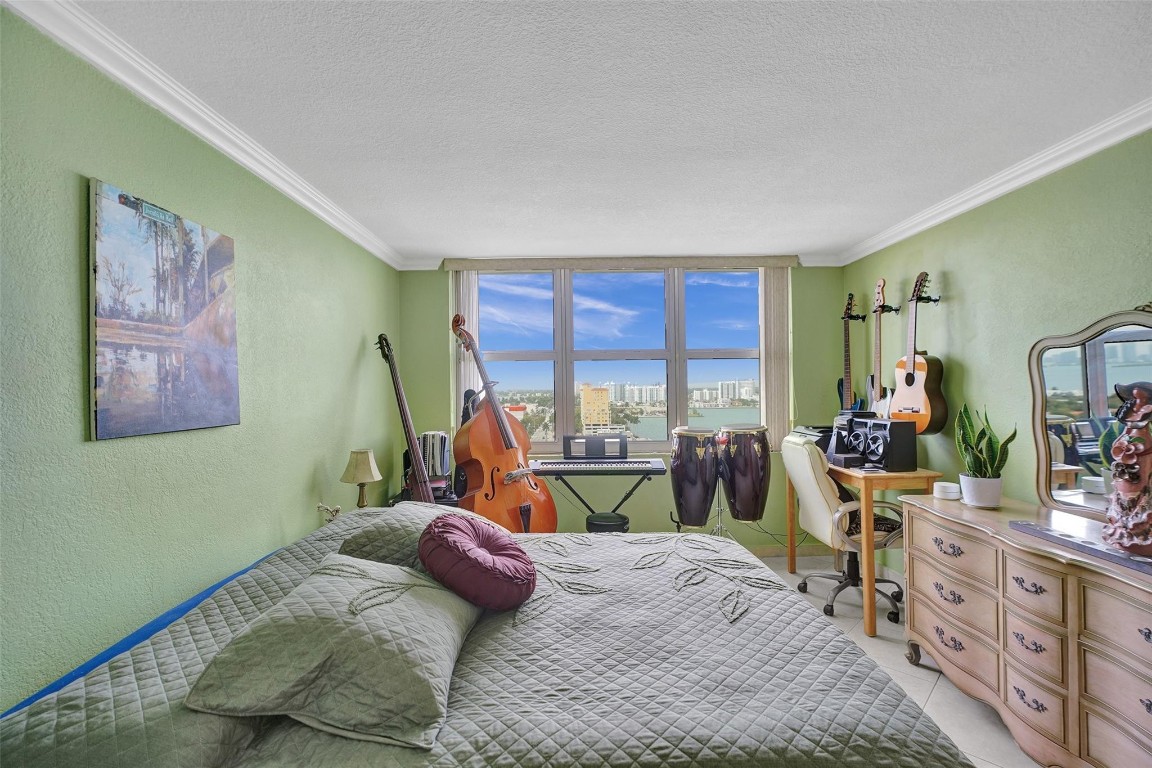 1865 NE 79th Street Cswy 16B