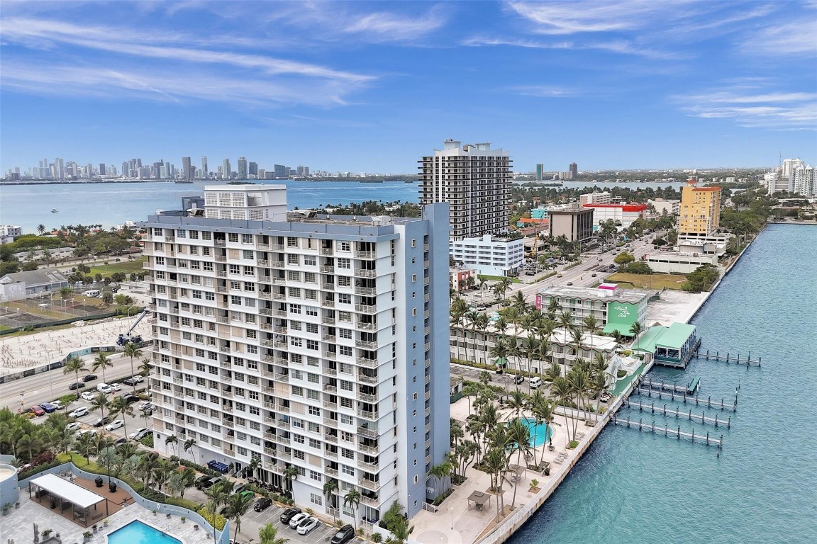 1865 NE 79th Street Cswy 16B