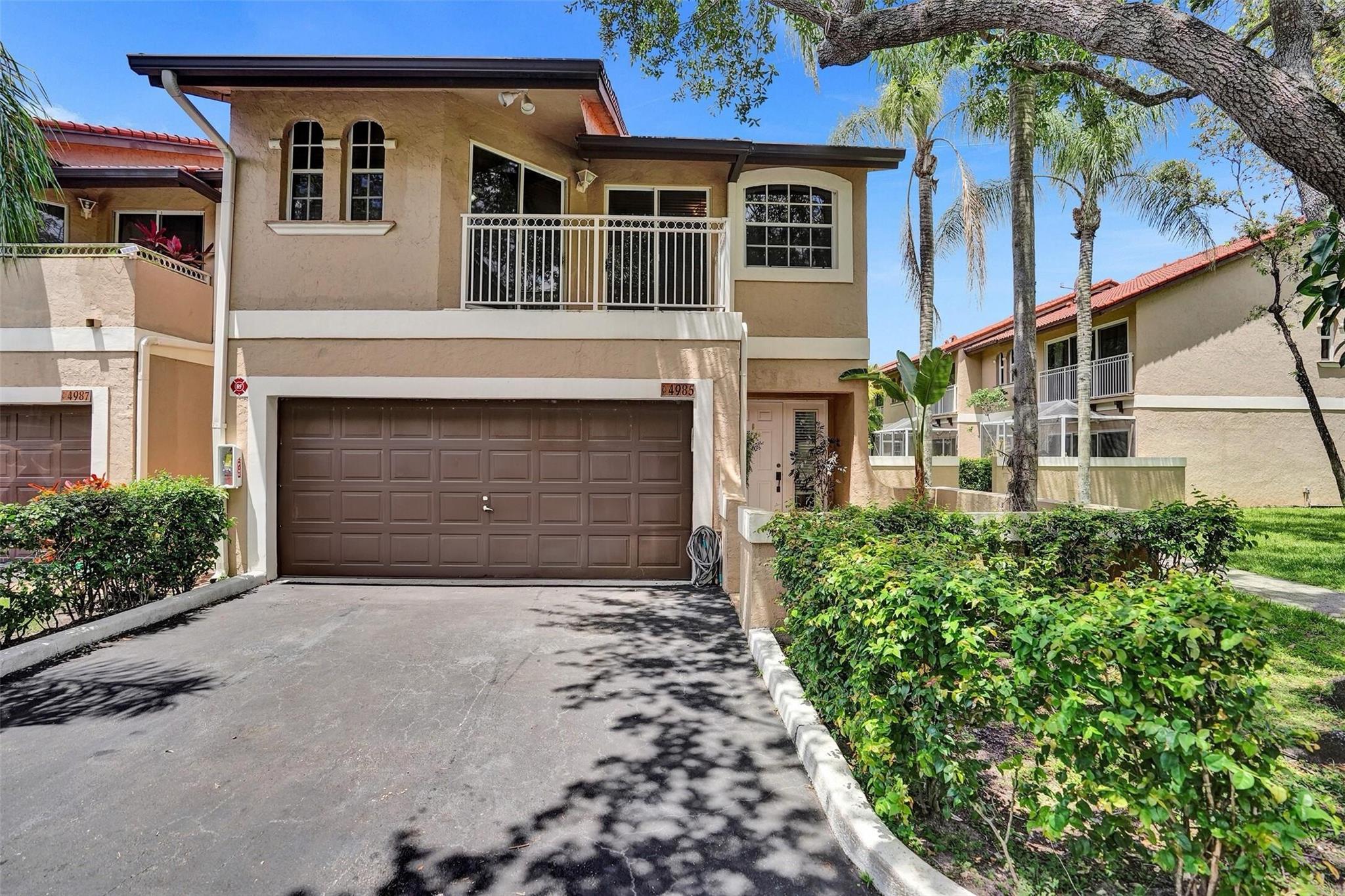 4985  Riverside Dr 506