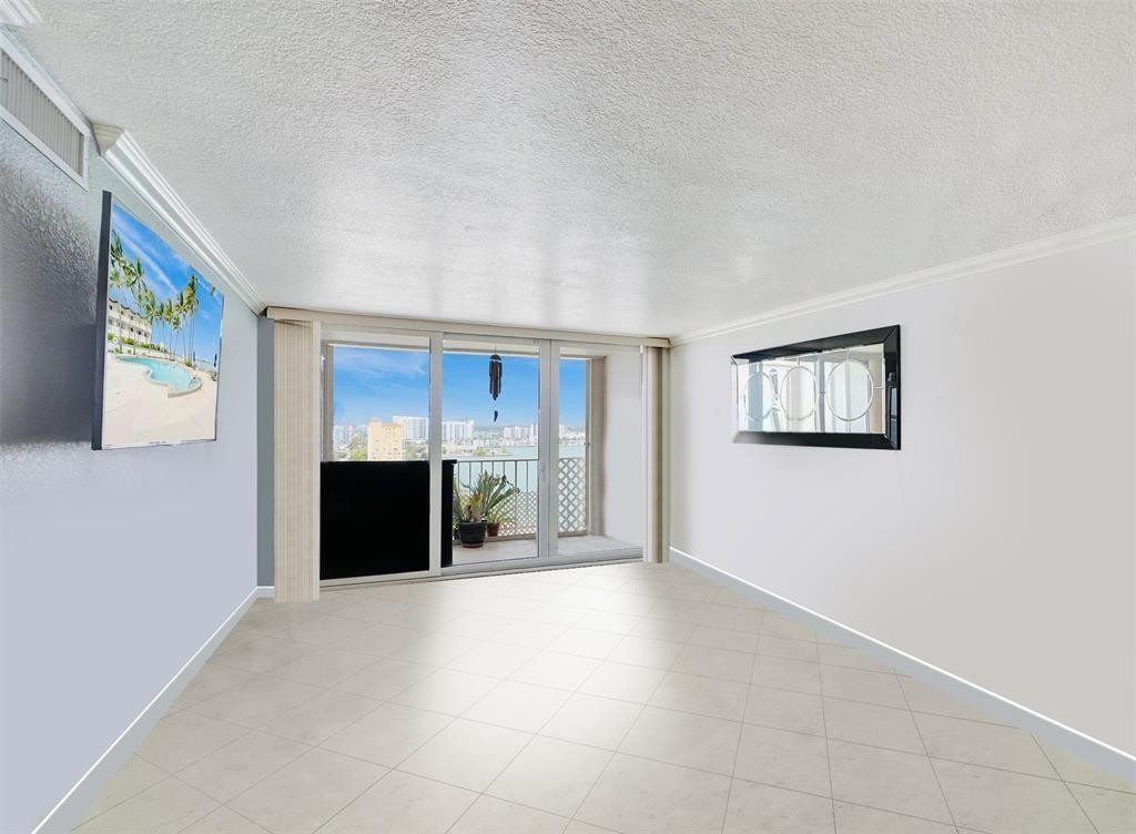 1865 79th St Causeway 16B