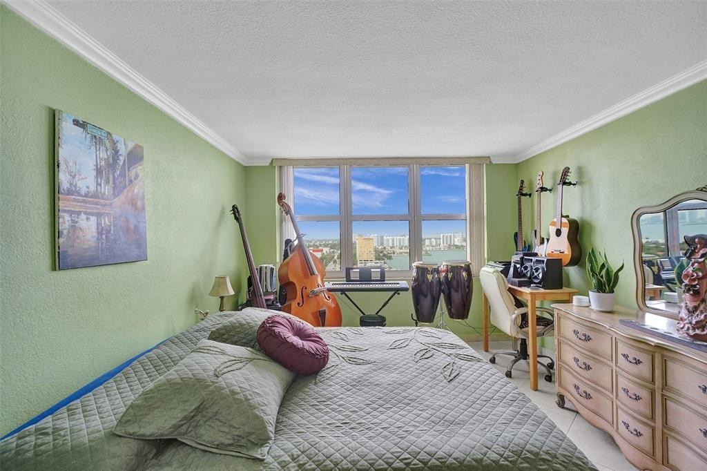 1865 79th St Causeway 16B