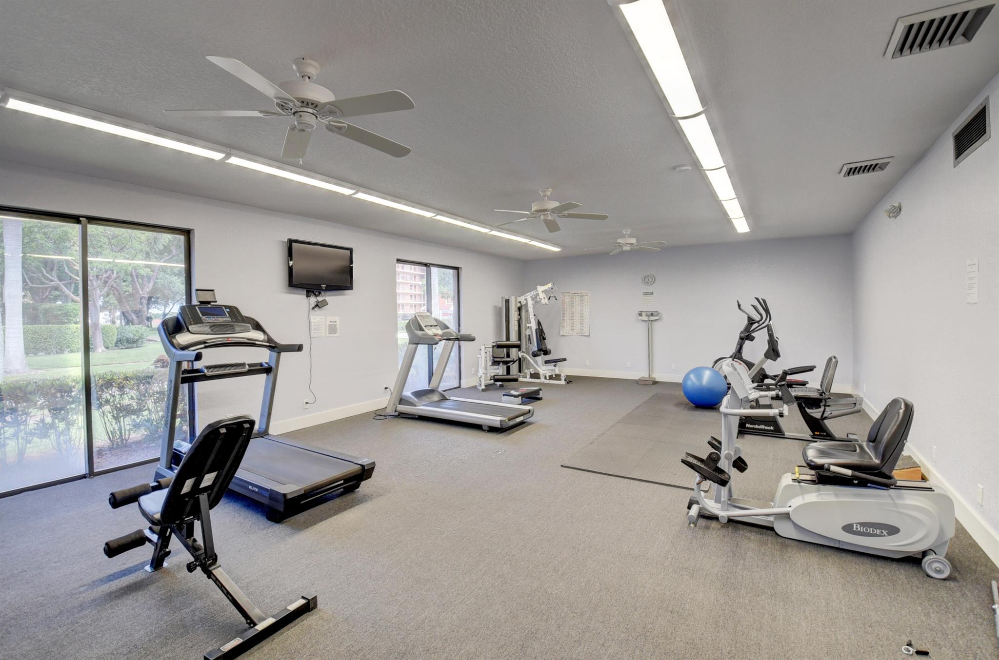 14527 Bonaire Boulevard 105