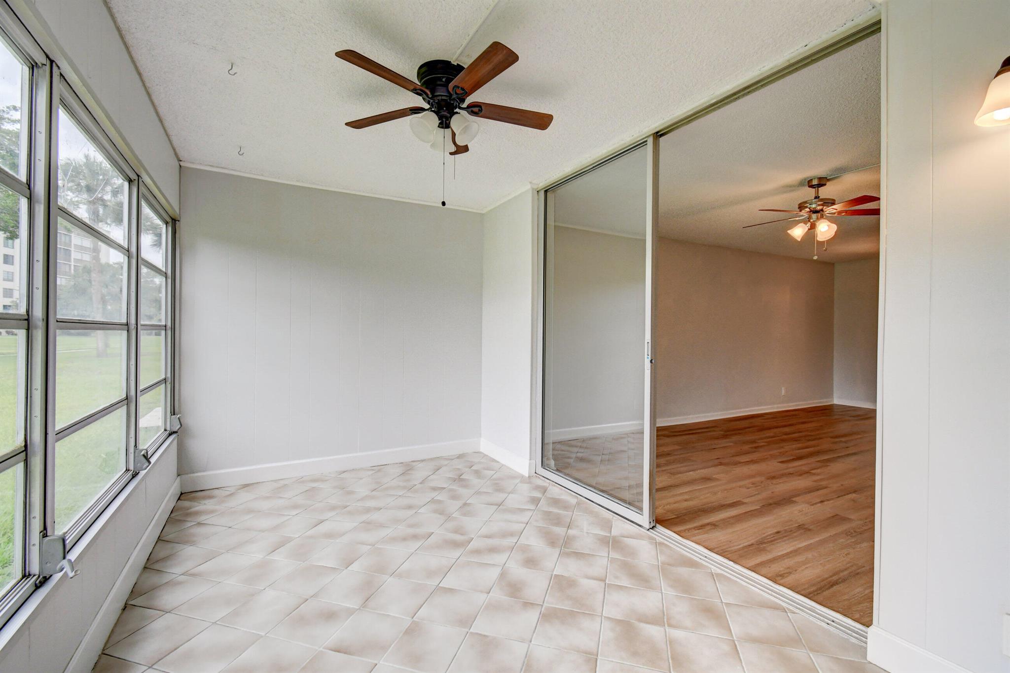 14527 Bonaire Boulevard 105