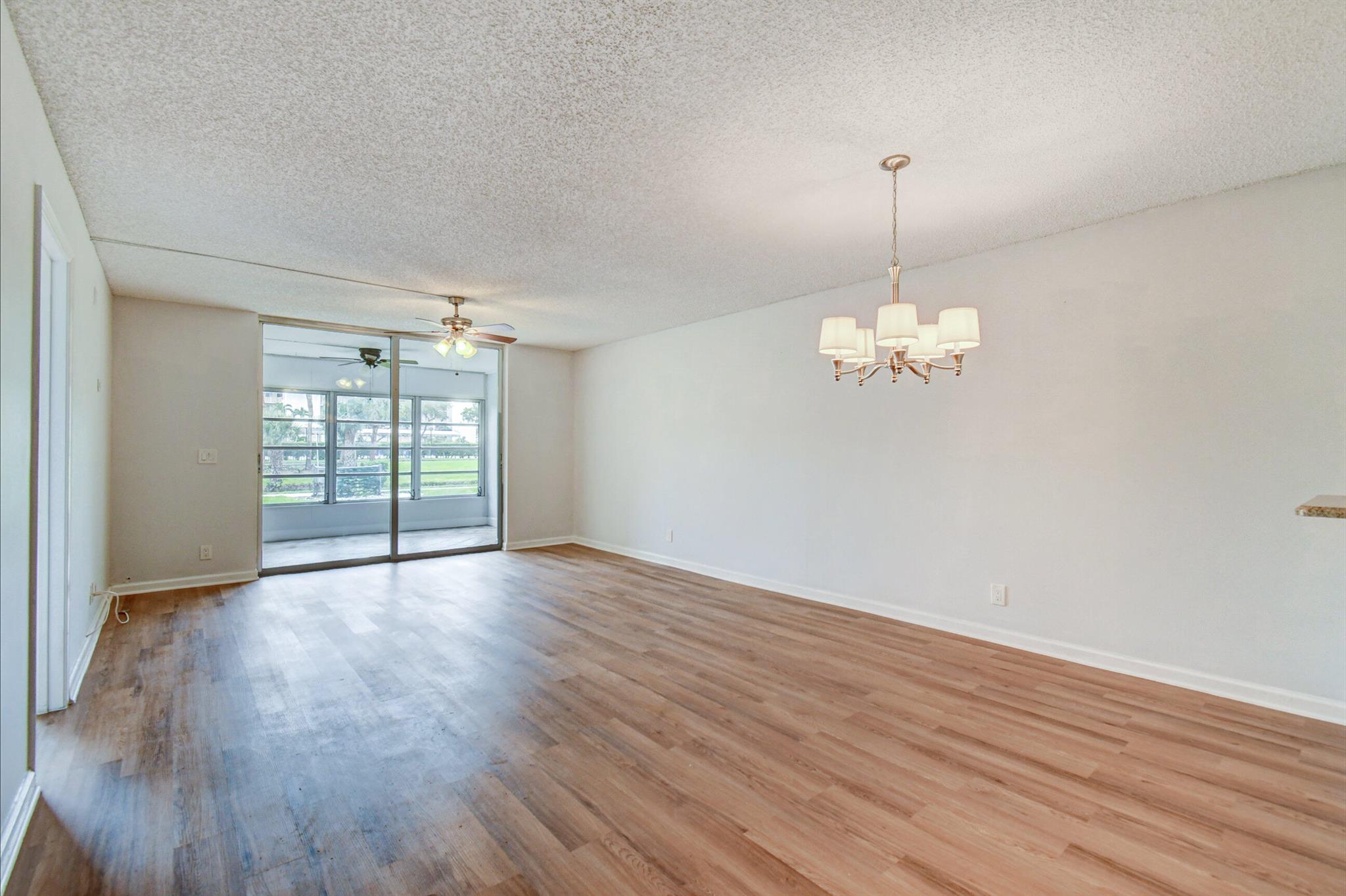 14527 Bonaire Boulevard 105