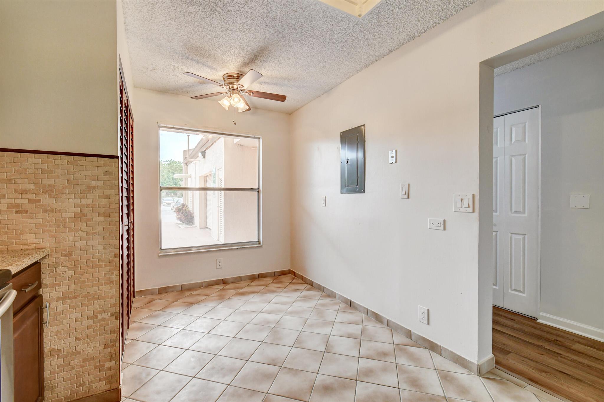 14527 Bonaire Boulevard 105