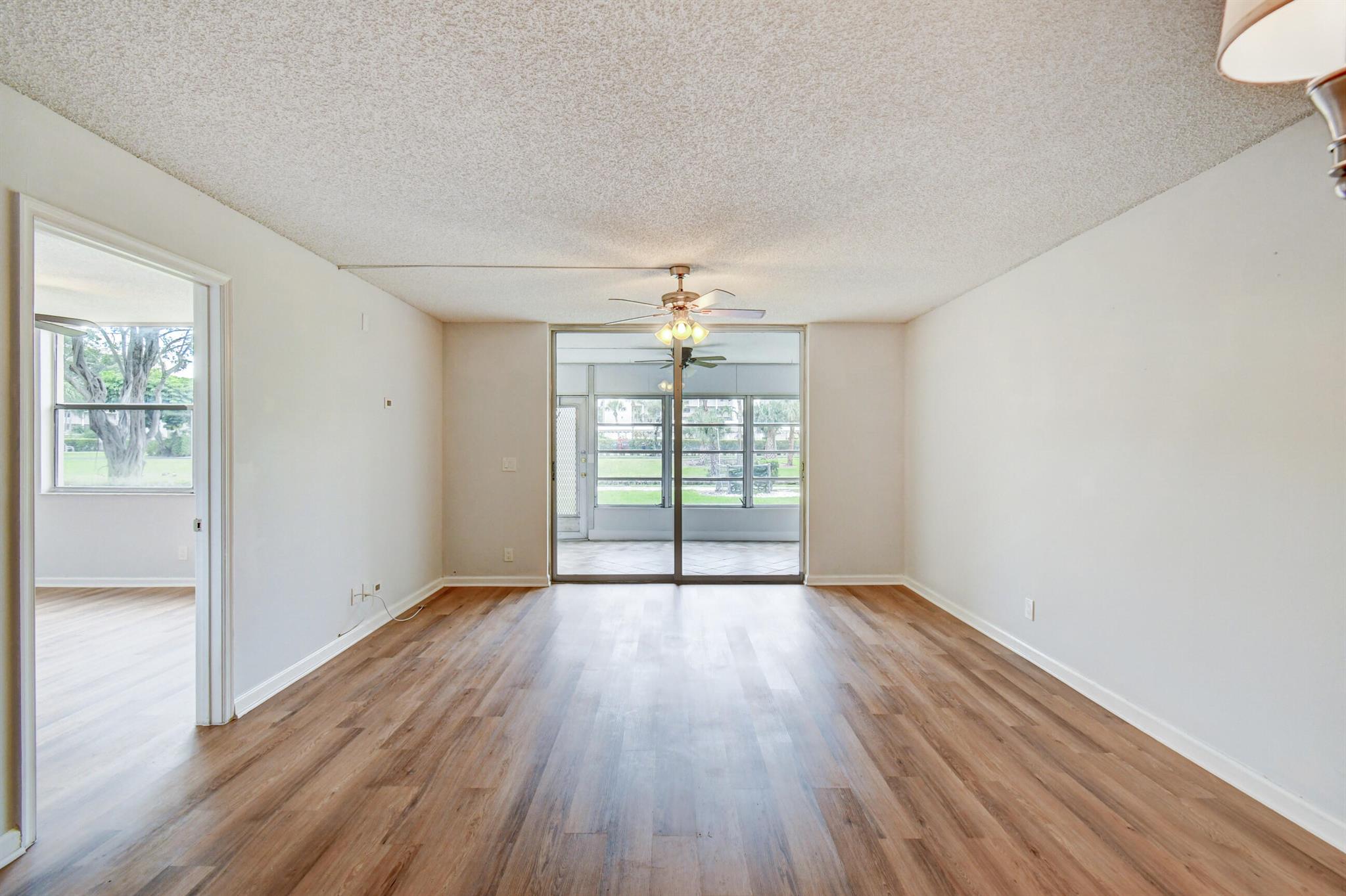14527 Bonaire Boulevard 105