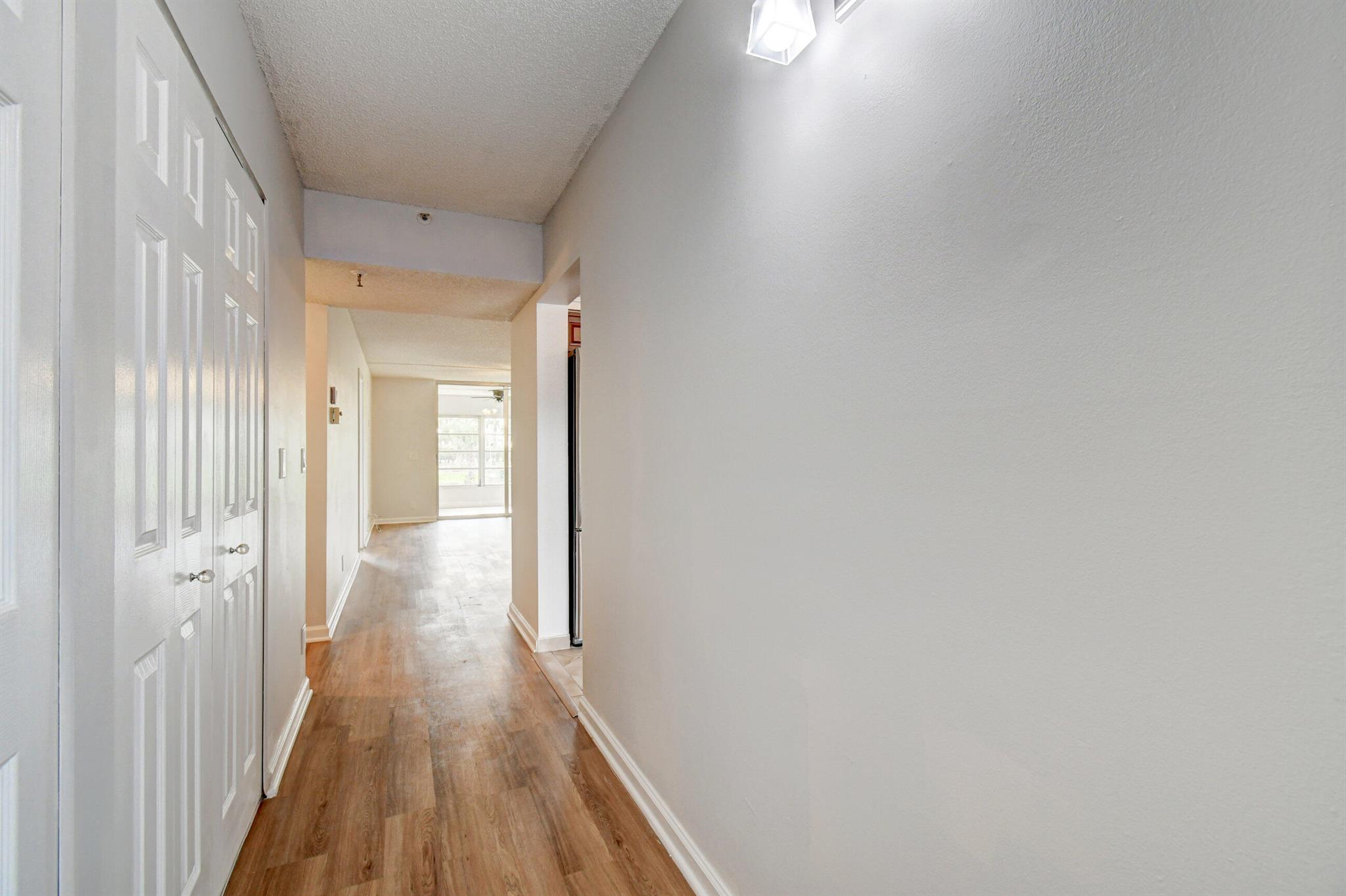 14527 Bonaire Boulevard 105